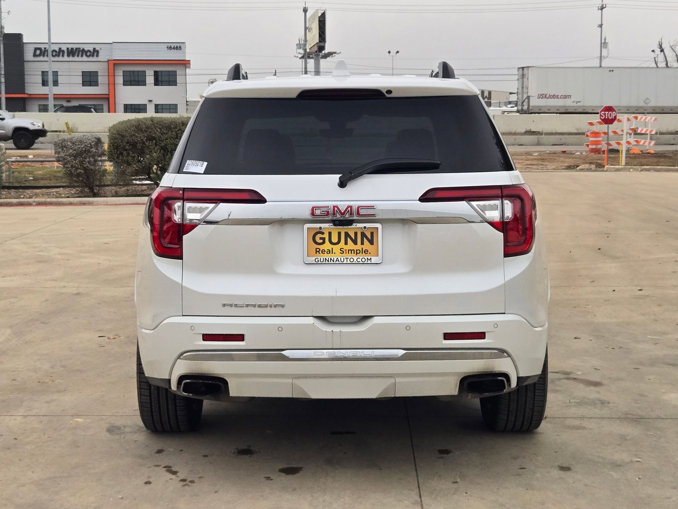 2020 GMC ACADIA DENALI