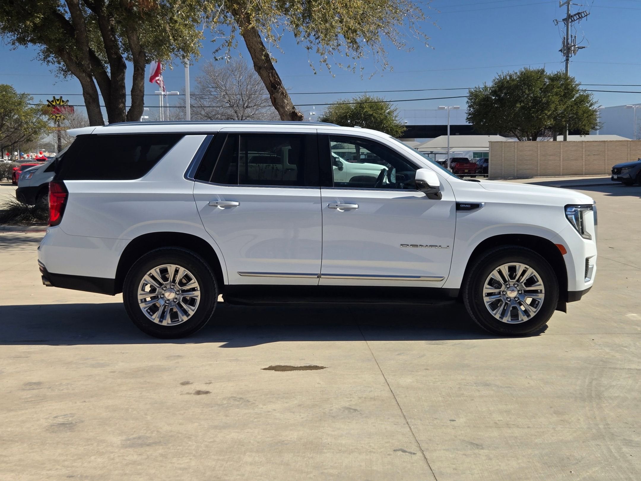 2024 GMC YUKON DENALI