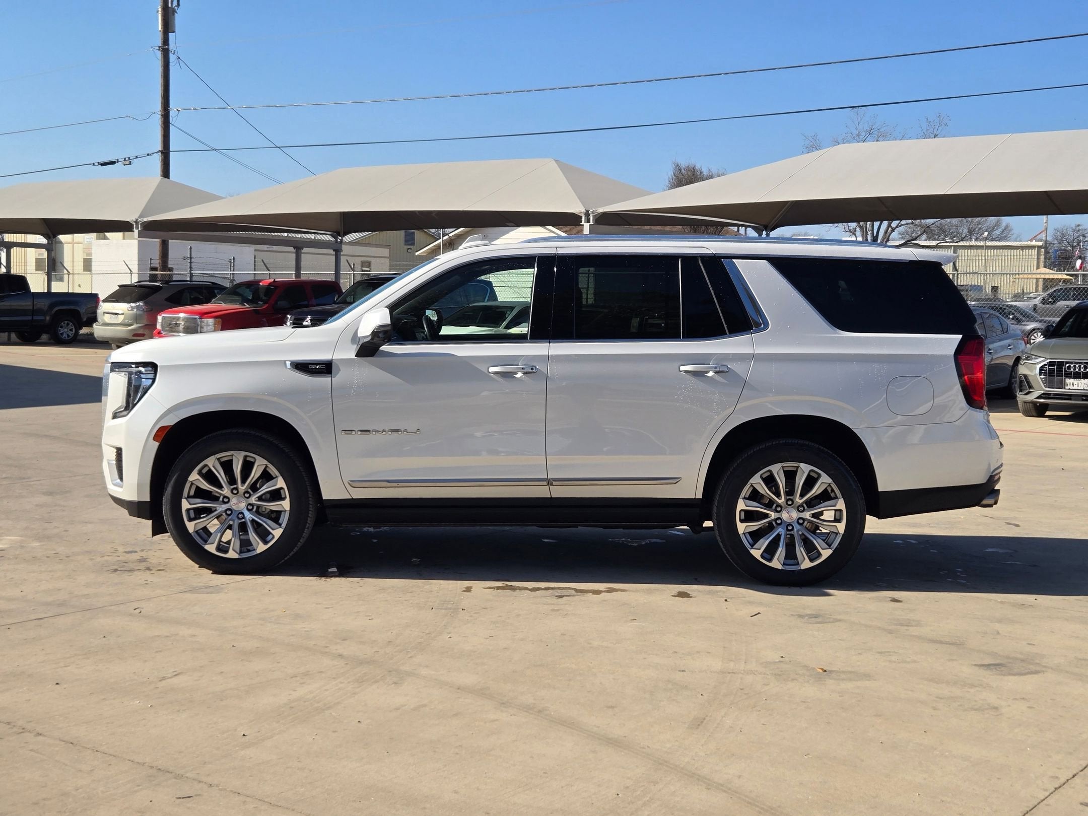 2022 GMC YUKON DENALI