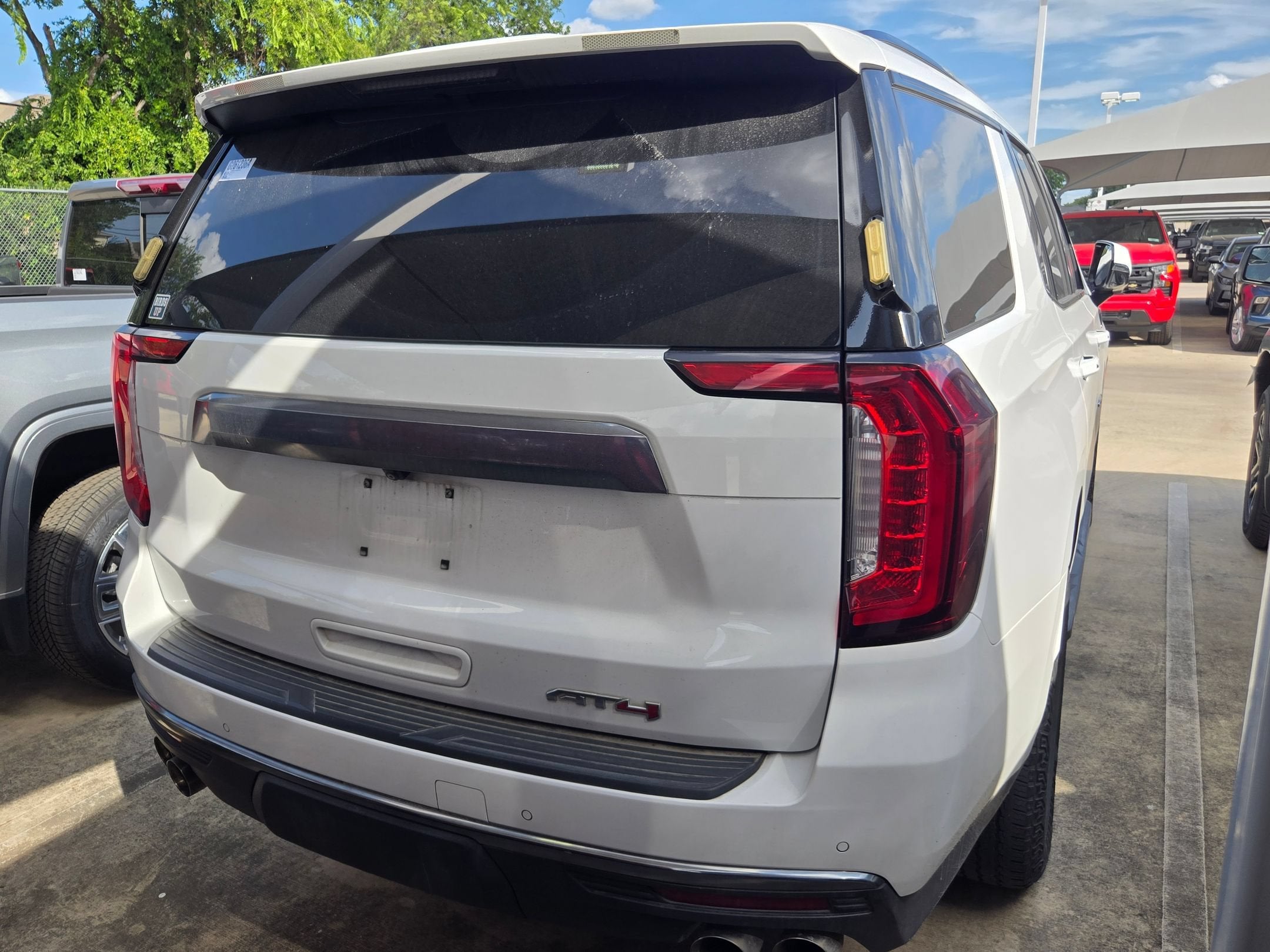 2024 GMC YUKON AT4