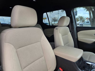 2022 Chevrolet TRAVERSE LS