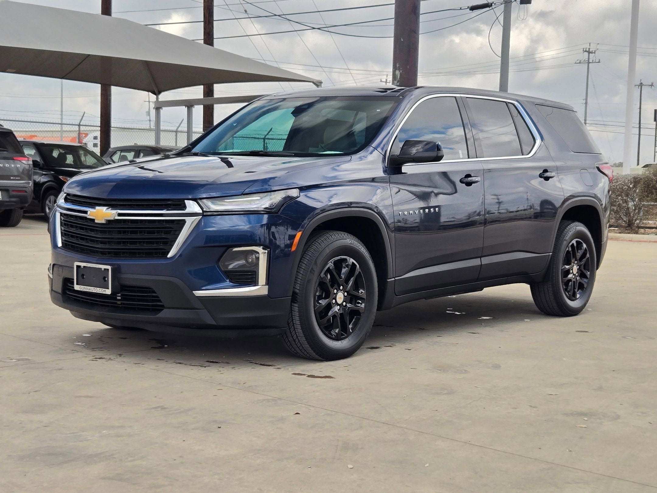 2022 Chevrolet TRAVERSE LS