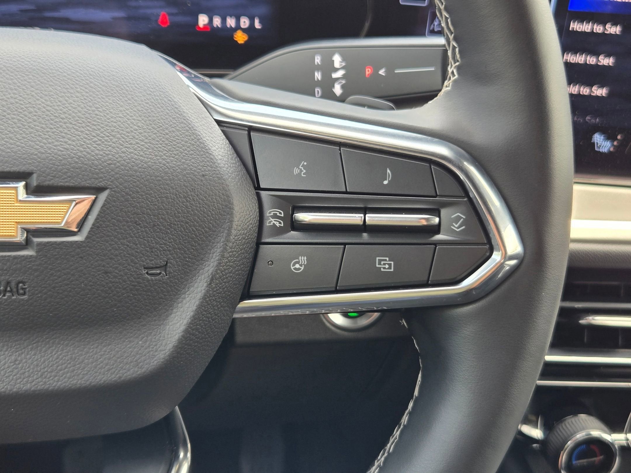 2025 Chevrolet TRAVERSE LT LT