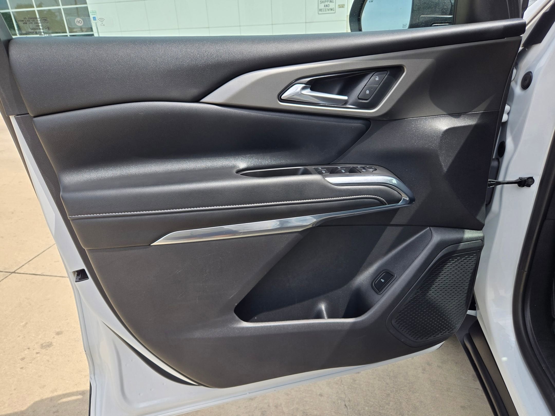 2025 Chevrolet TRAVERSE LT LT