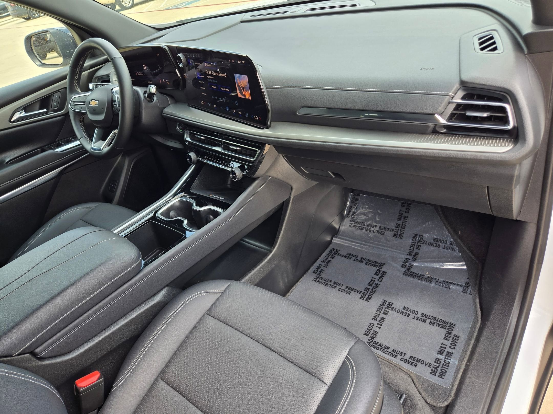 2025 Chevrolet TRAVERSE LT LT