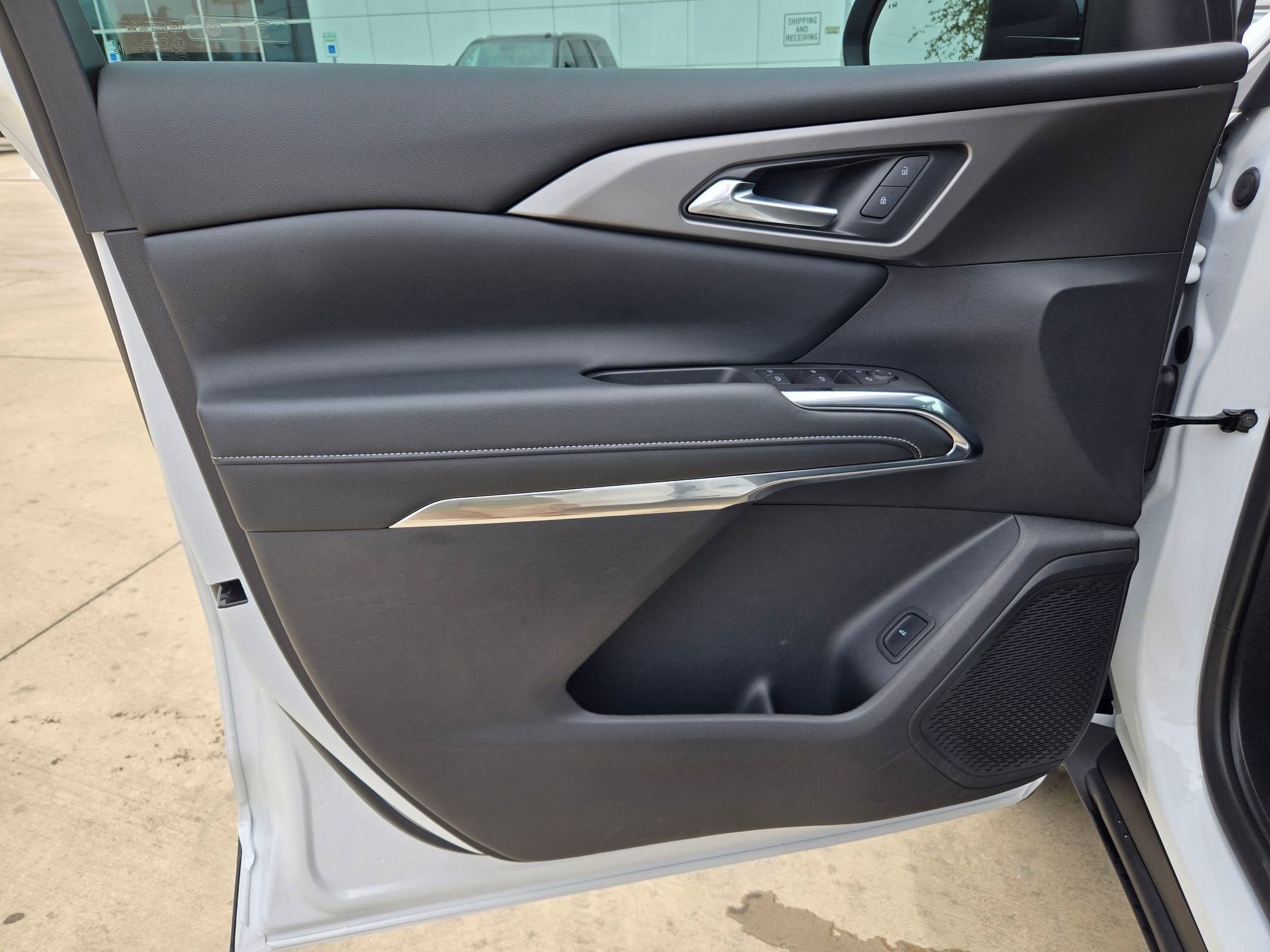 2025 Chevrolet TRAVERSE LT LT