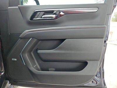 2025 Chevrolet TAHOE RST