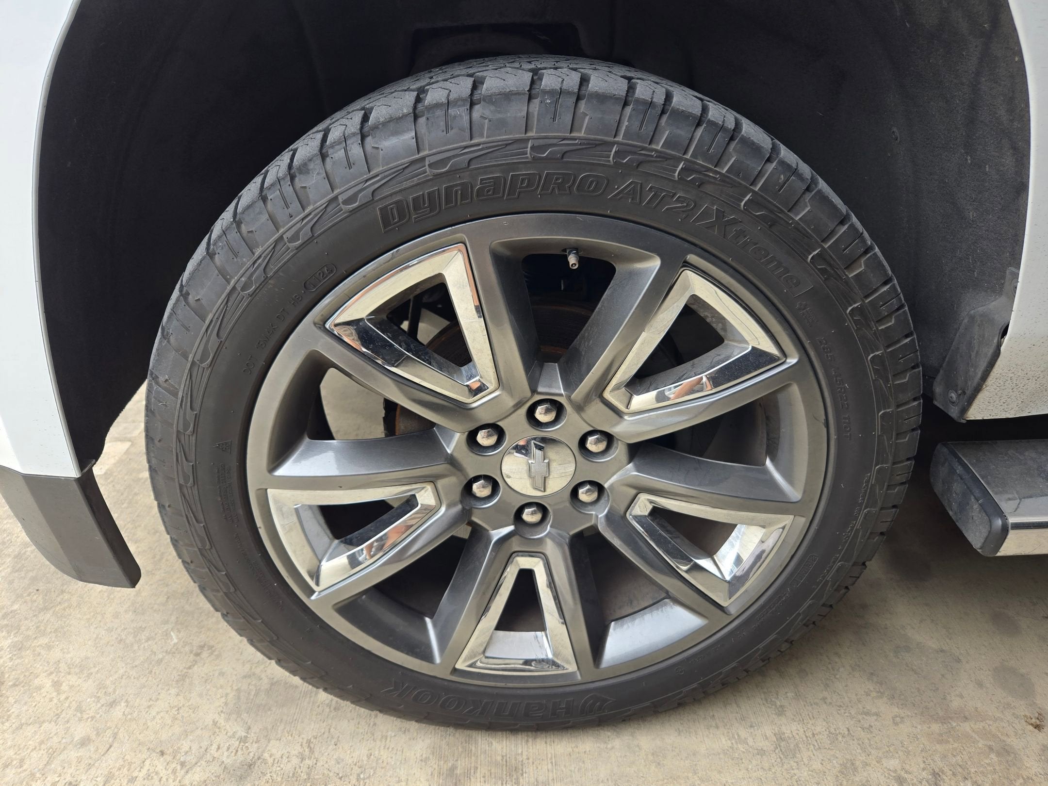 2018 Chevrolet TAHOE LT