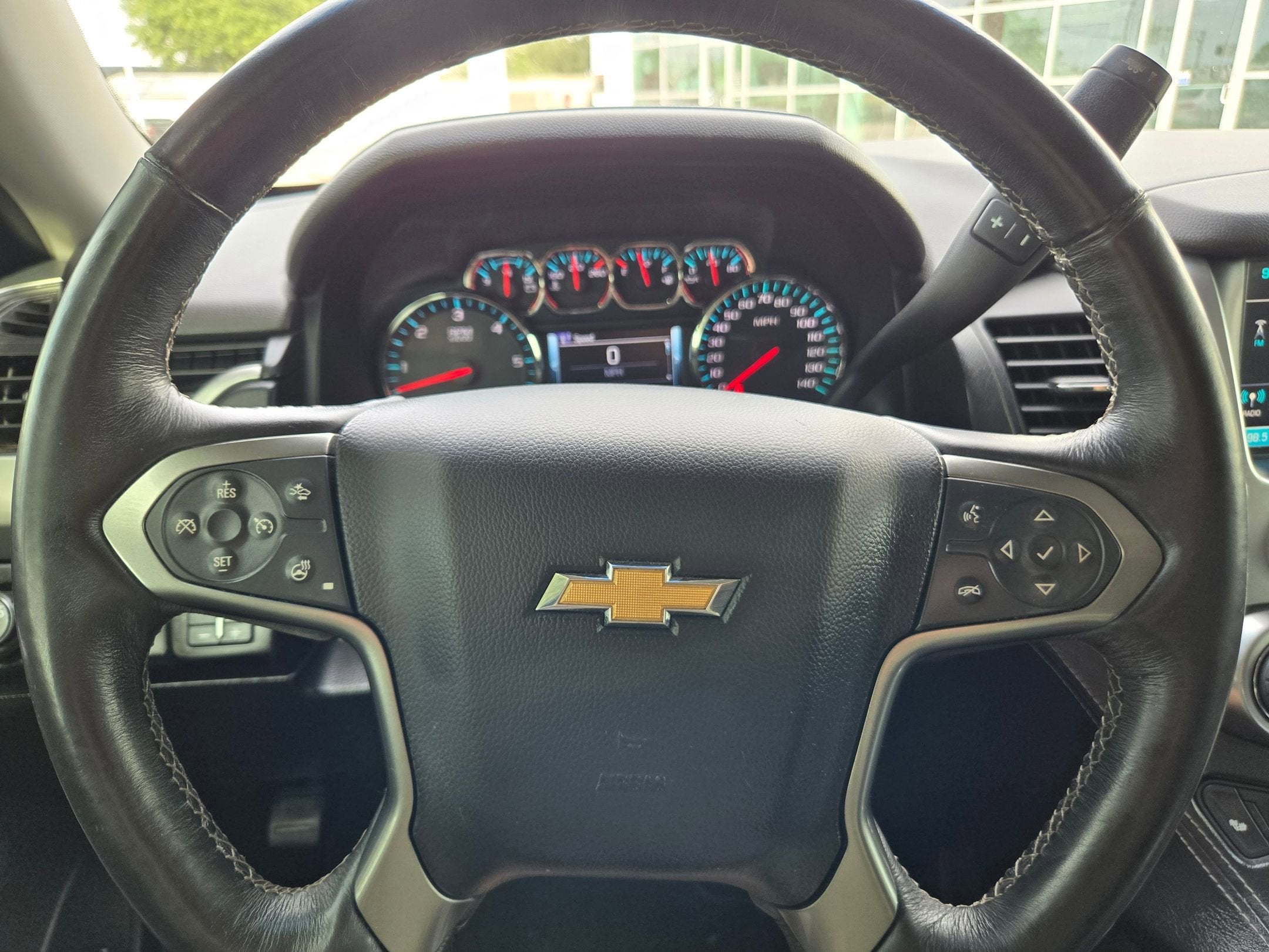 2018 Chevrolet TAHOE LT
