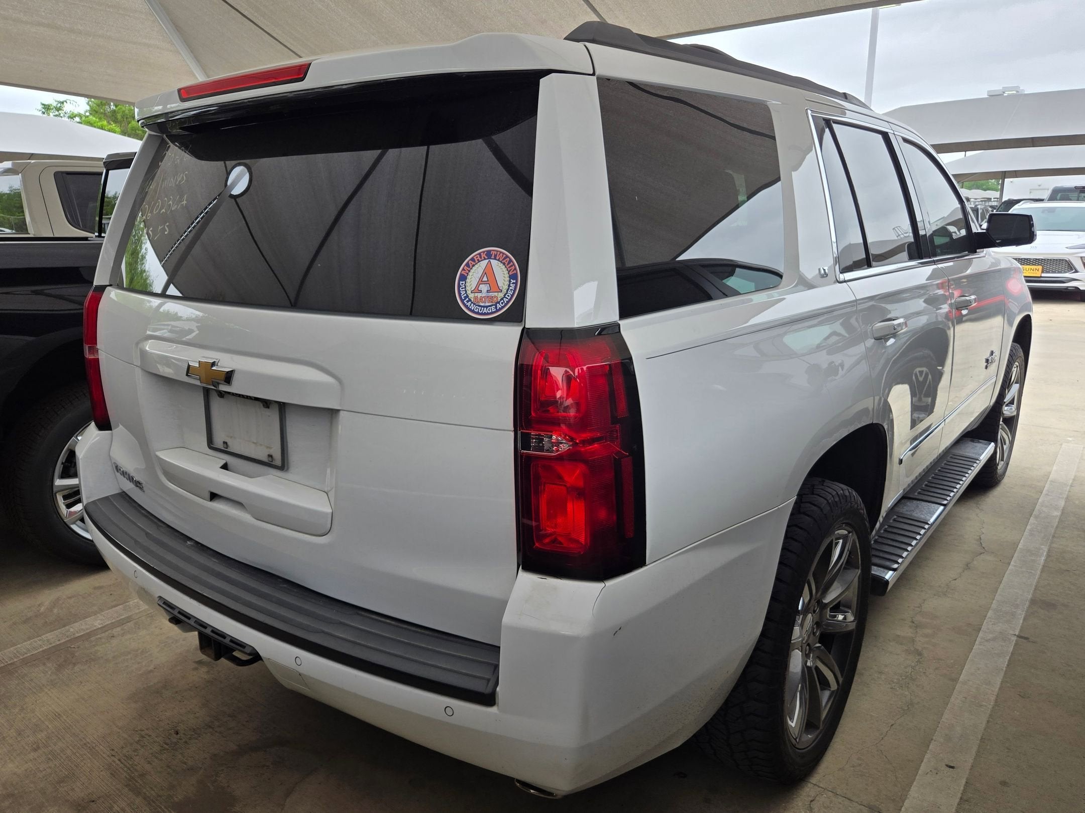 2018 Chevrolet TAHOE LT