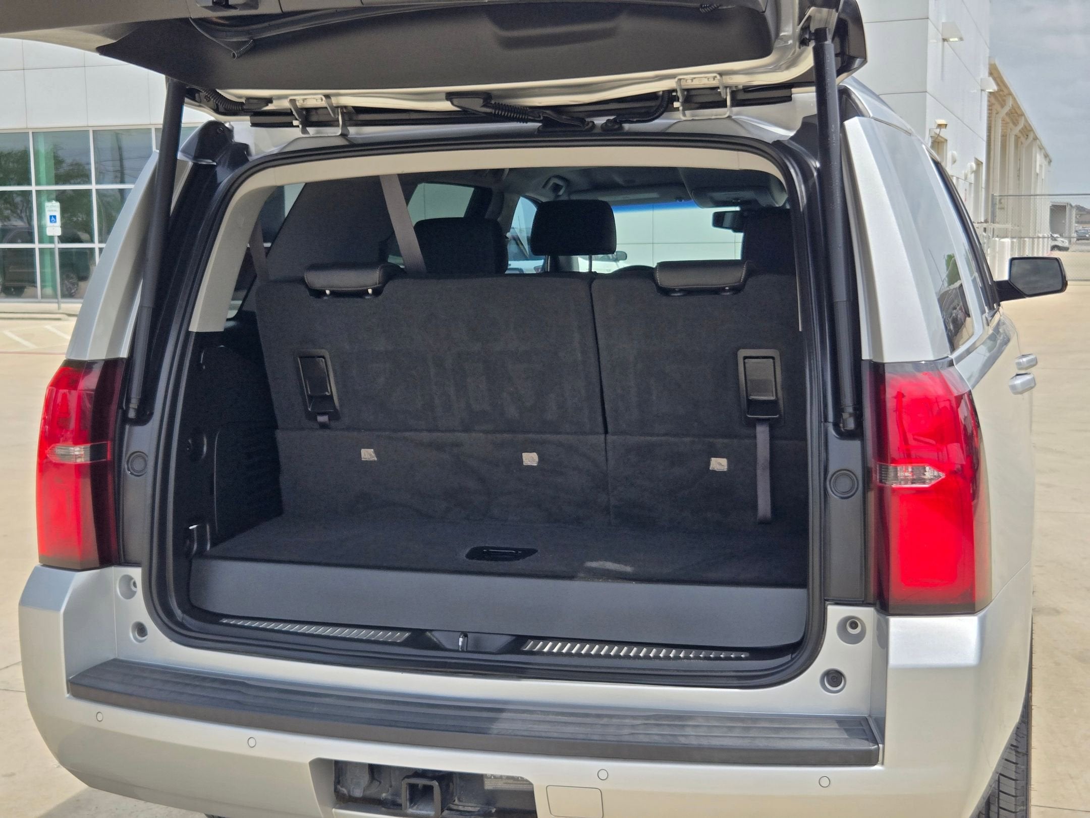 2020 Chevrolet TAHOE LT