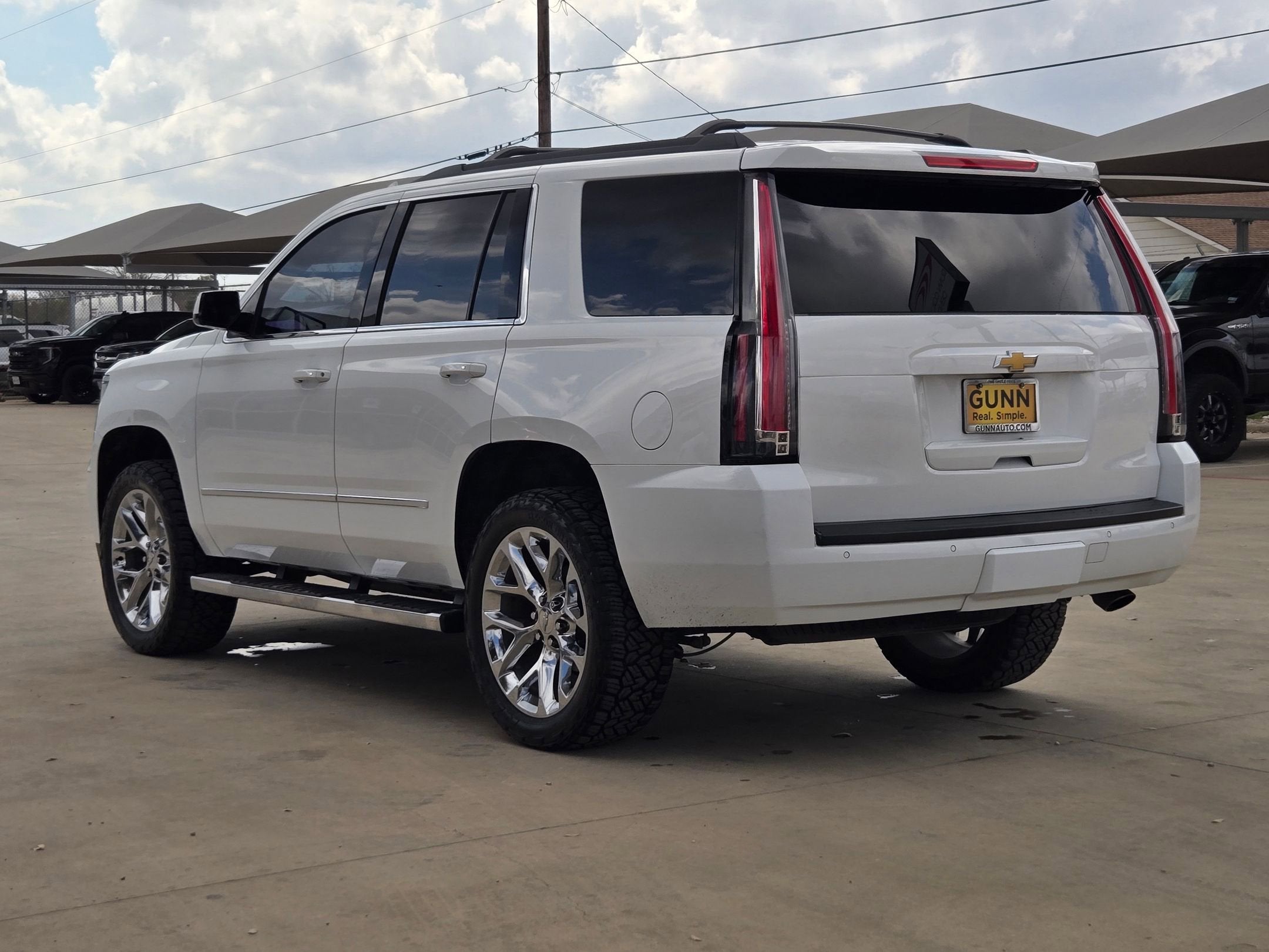 2018 Chevrolet TAHOE LT
