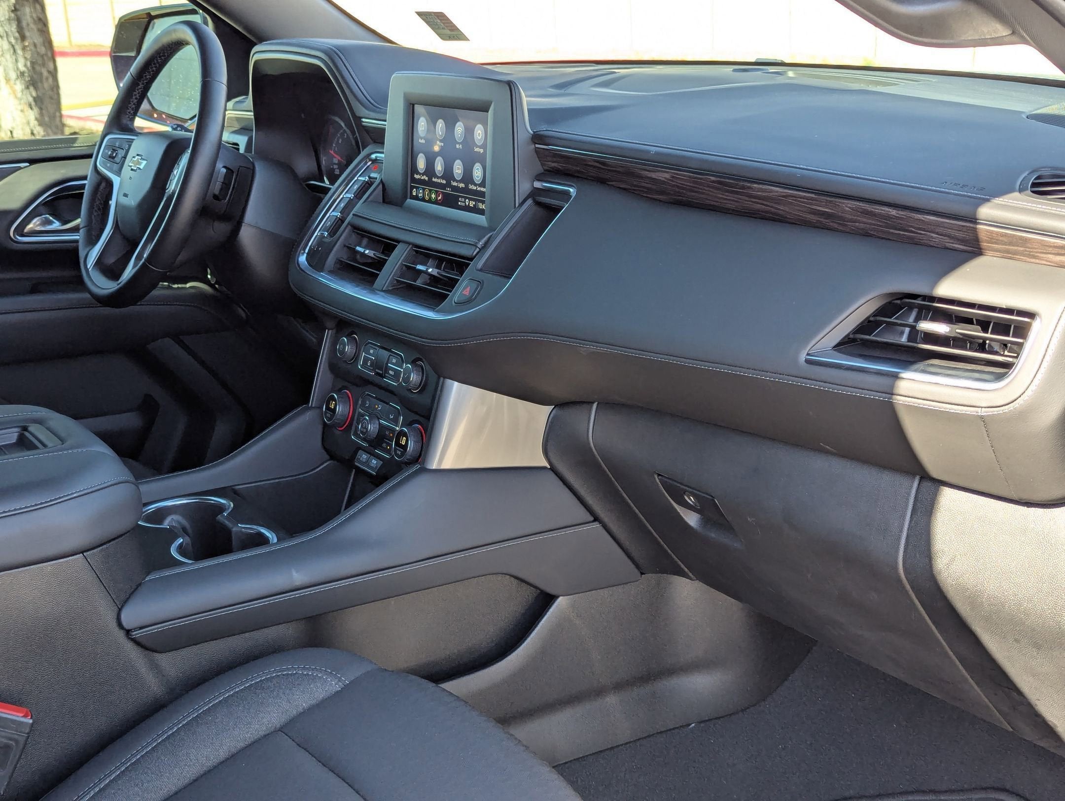 2024 Chevrolet TAHOE LS