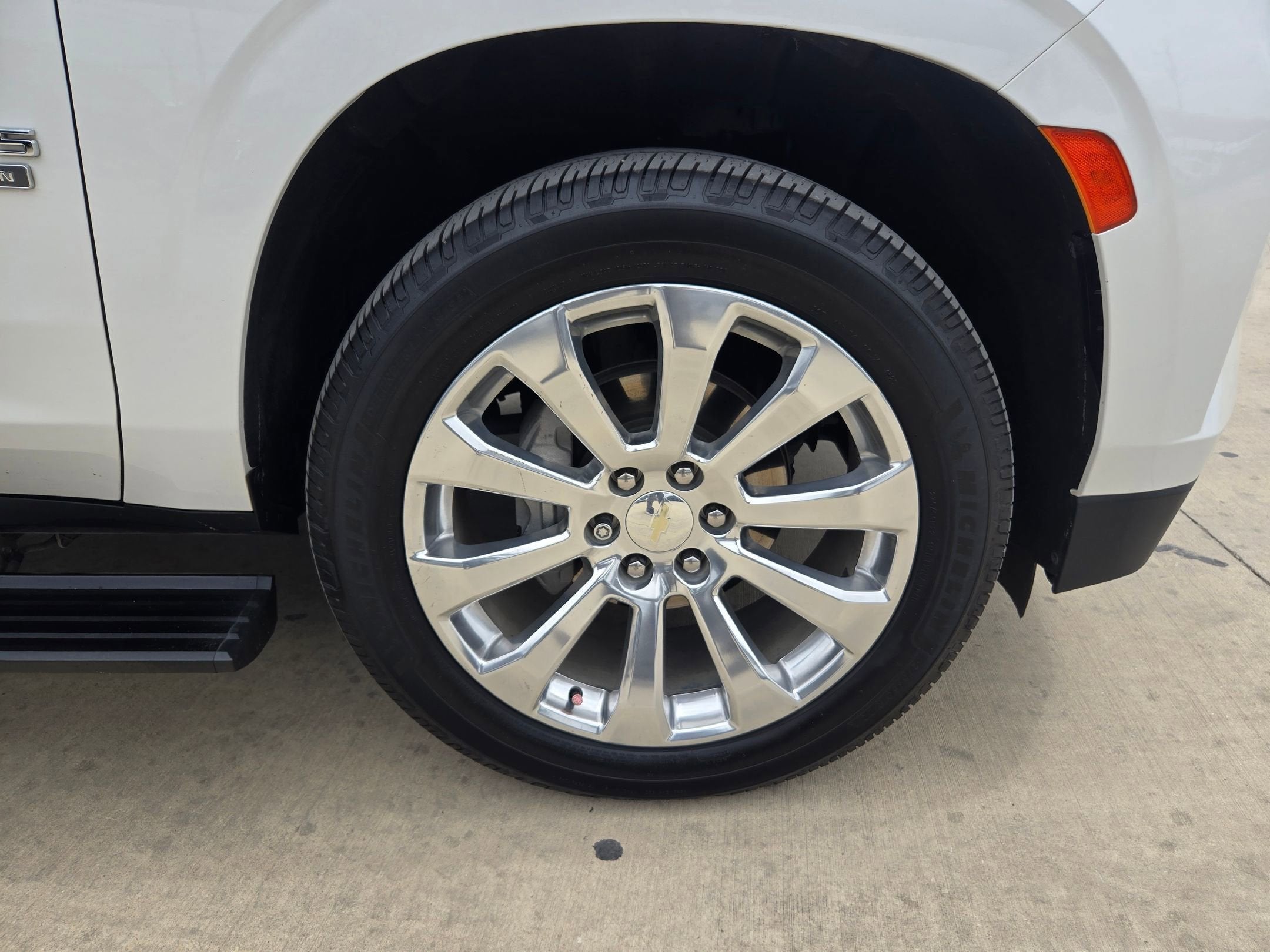 2021 Chevrolet TAHOE 4WD PREMIER