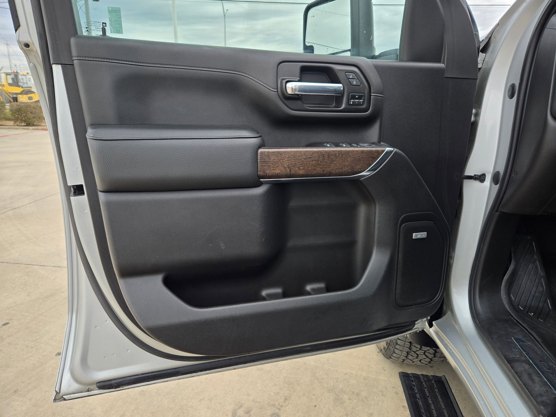 2023 GMC SIERRA 2500HD DENALI