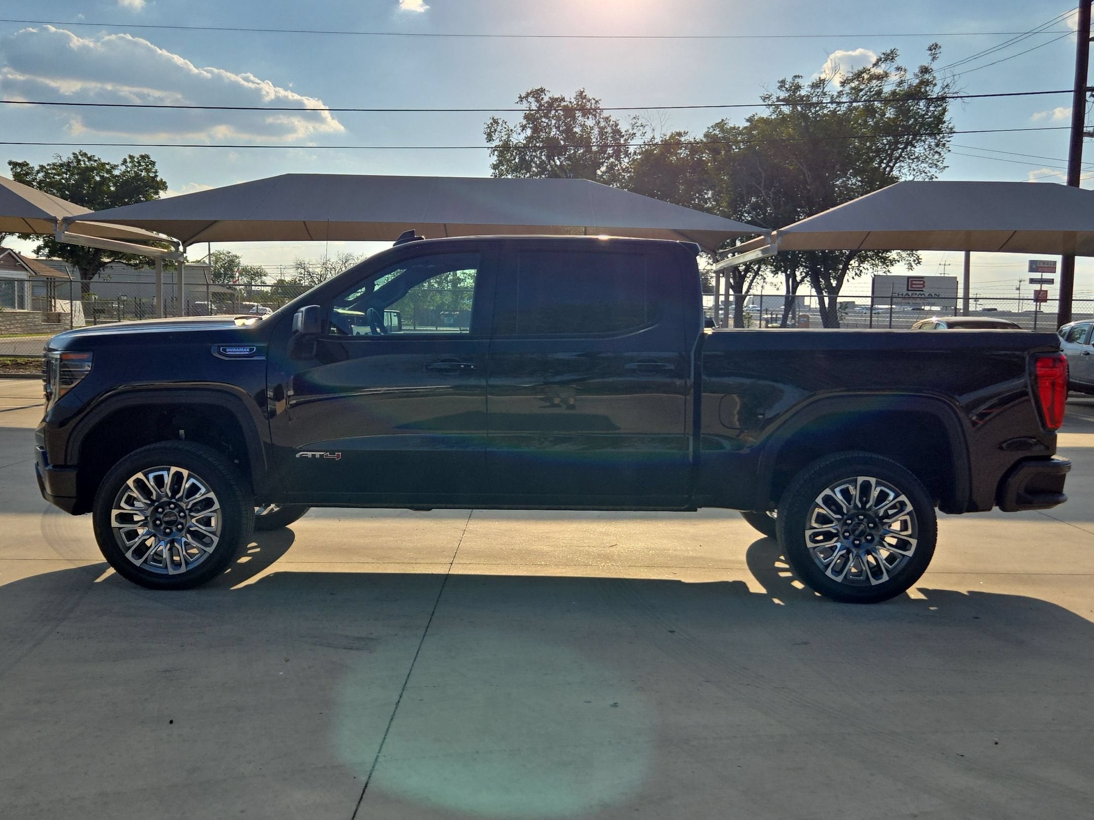 2024 GMC SIERRA 1500 AT4