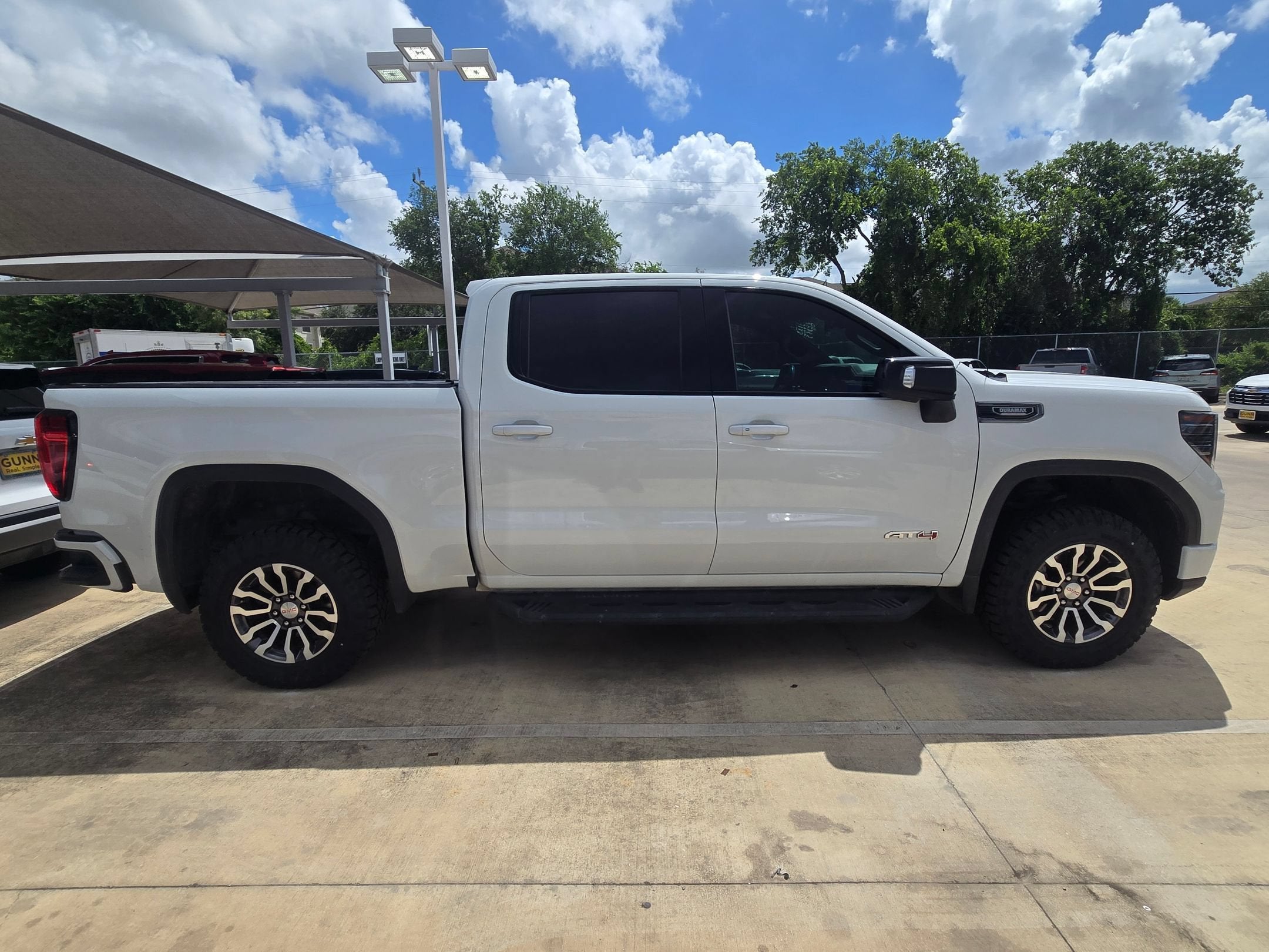 2022 GMC SIERRA 1500 WHITE