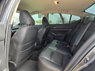 2020 Nissan ALTIMA SR