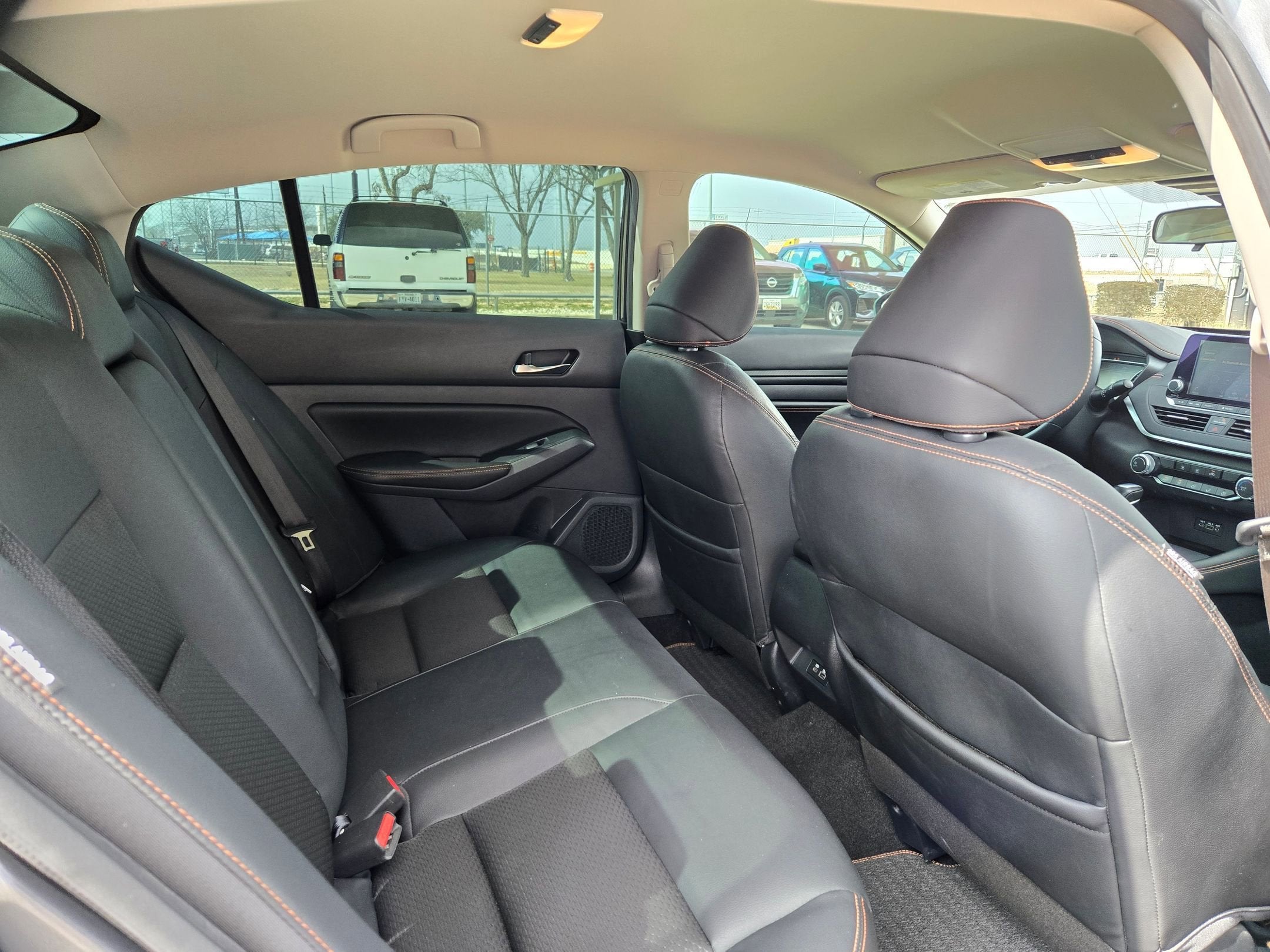 2020 Nissan ALTIMA SR