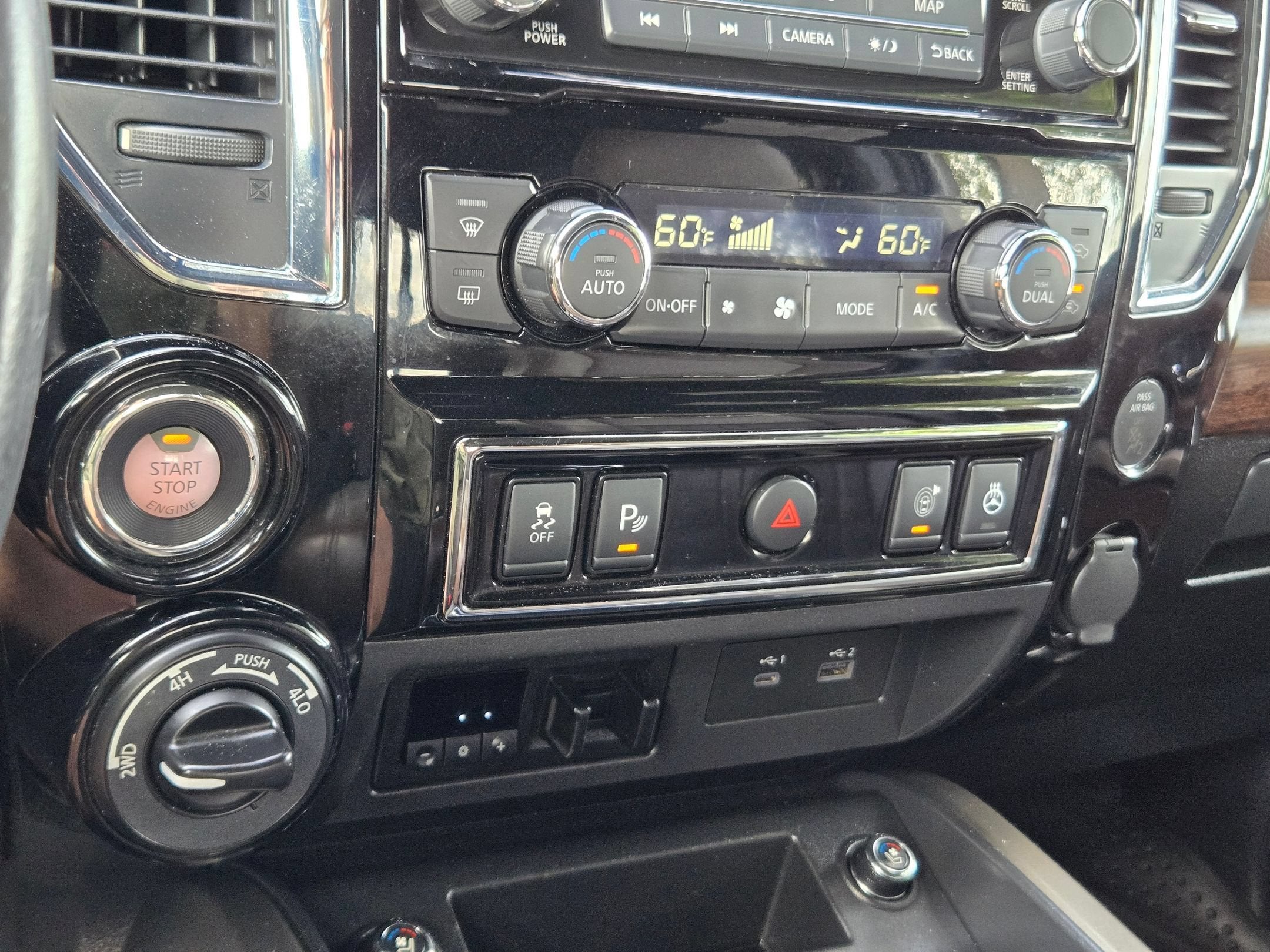2023 Nissan TITAN PLATINUM RESERVE