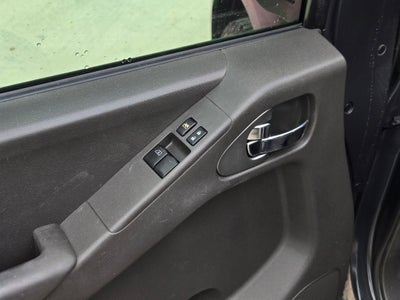 2012 Nissan FRONTIER SV