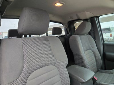 2012 Nissan FRONTIER SV