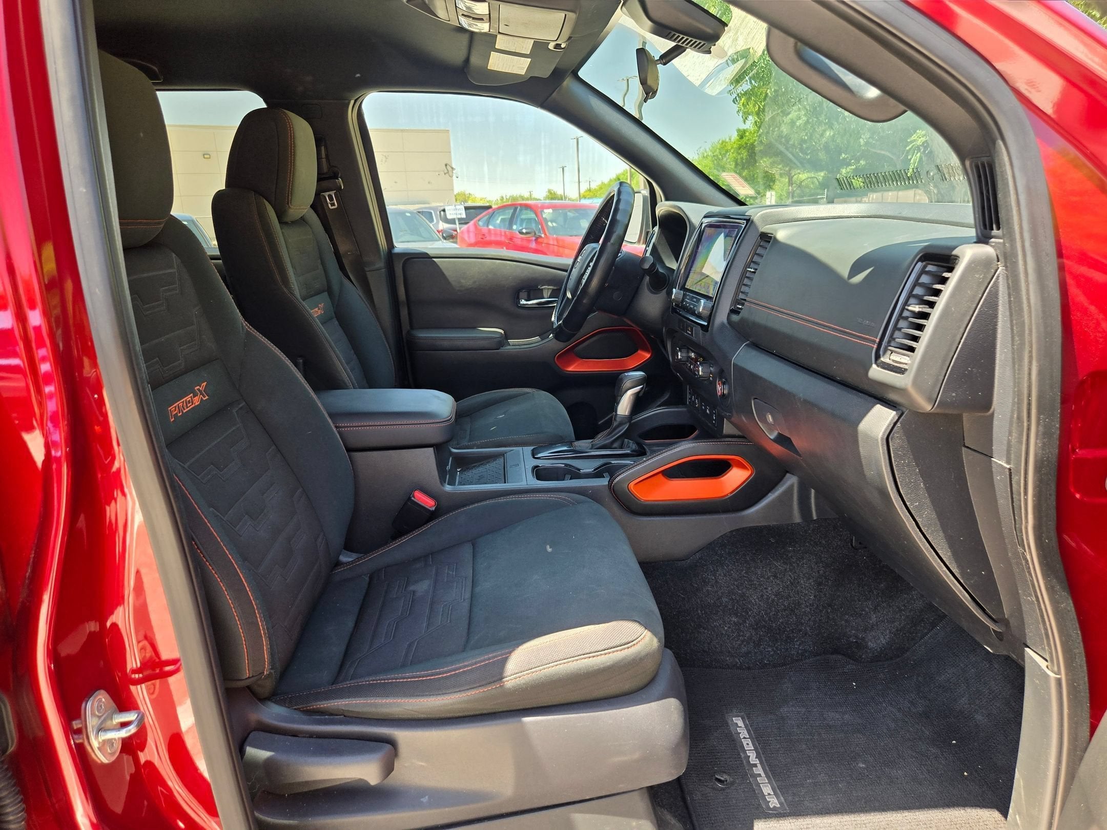 2022 Nissan FRONTIER PRO-X