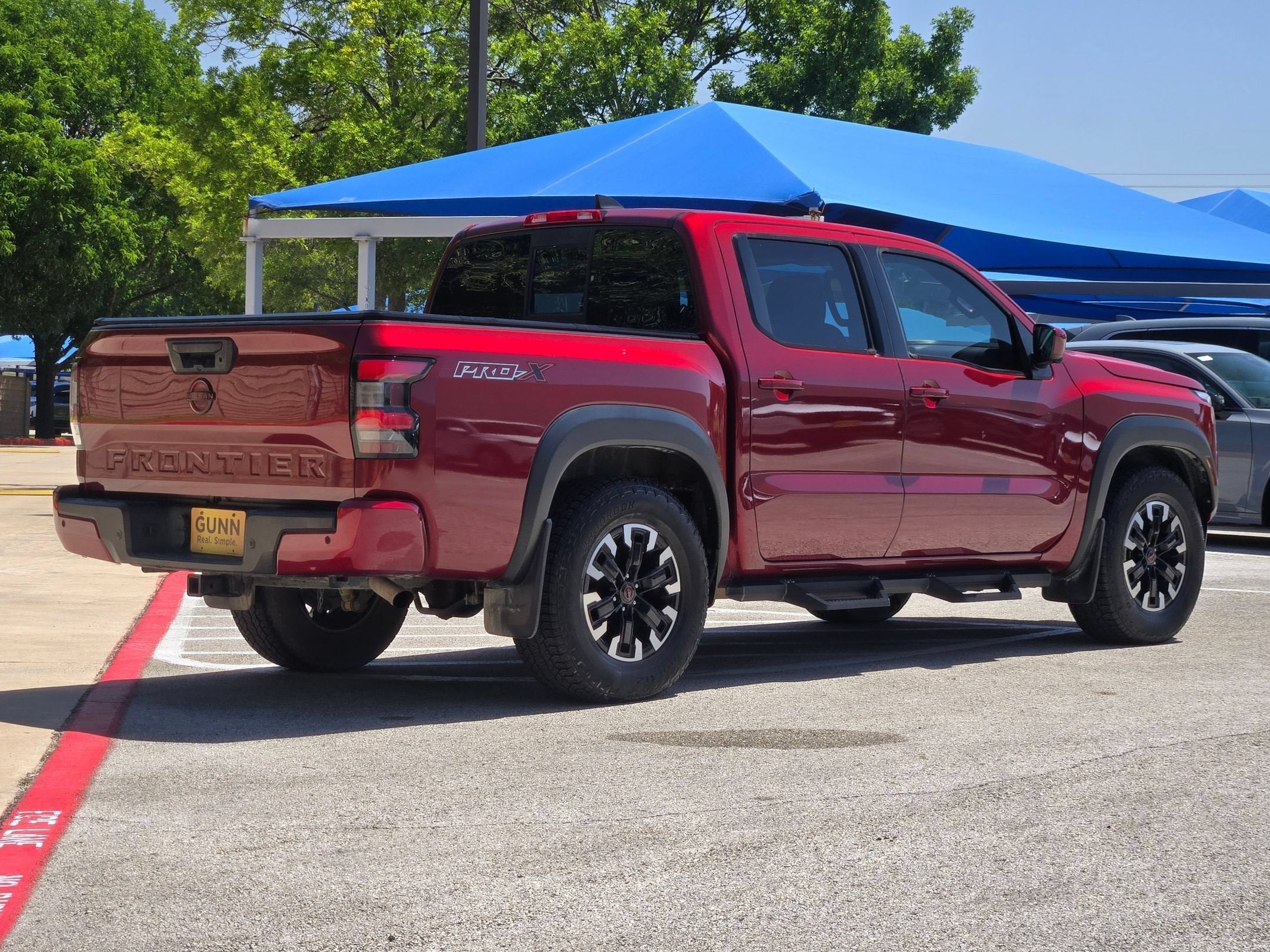 2022 Nissan FRONTIER PRO-X
