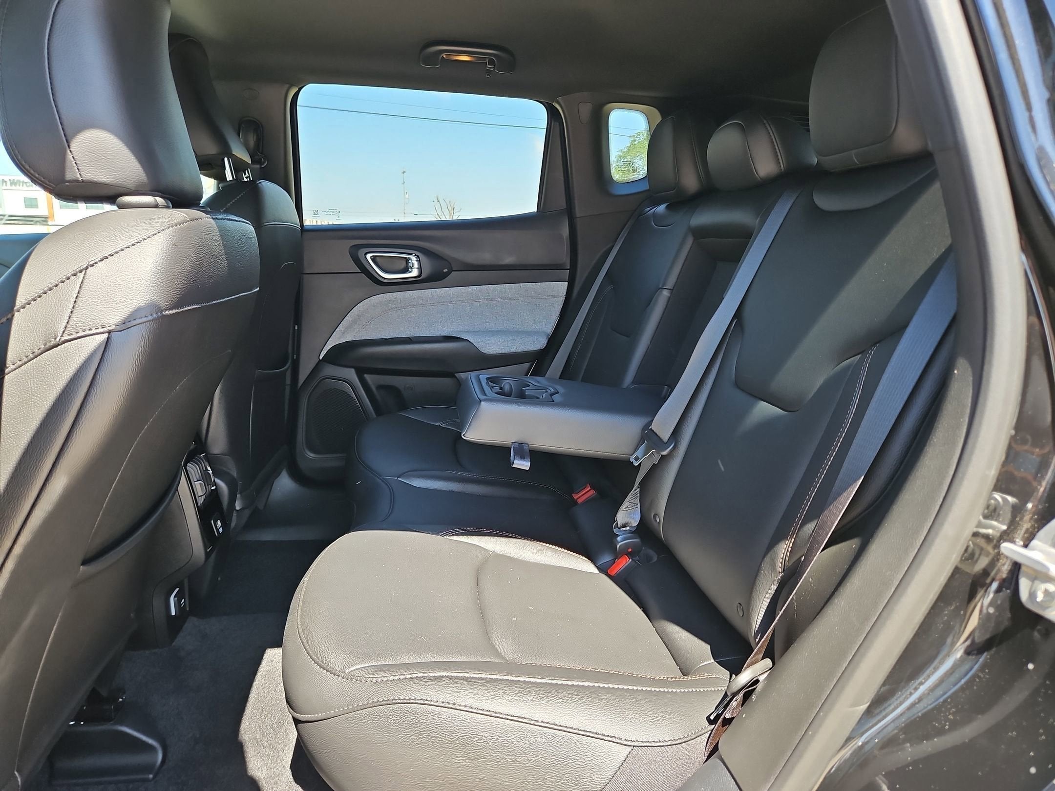 2024 Jeep COMPASS 4WD LATITUDE LUX 4X4