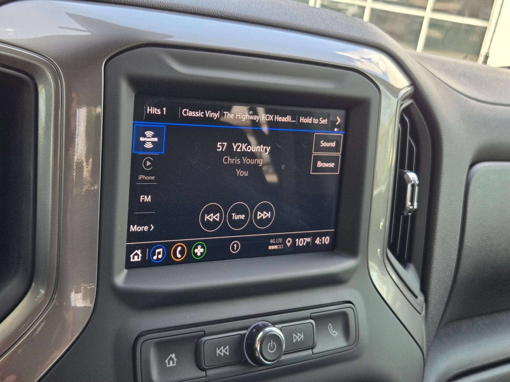 2025 Chevrolet SILV 1500 CUSTOM CUSTOM 4WD
