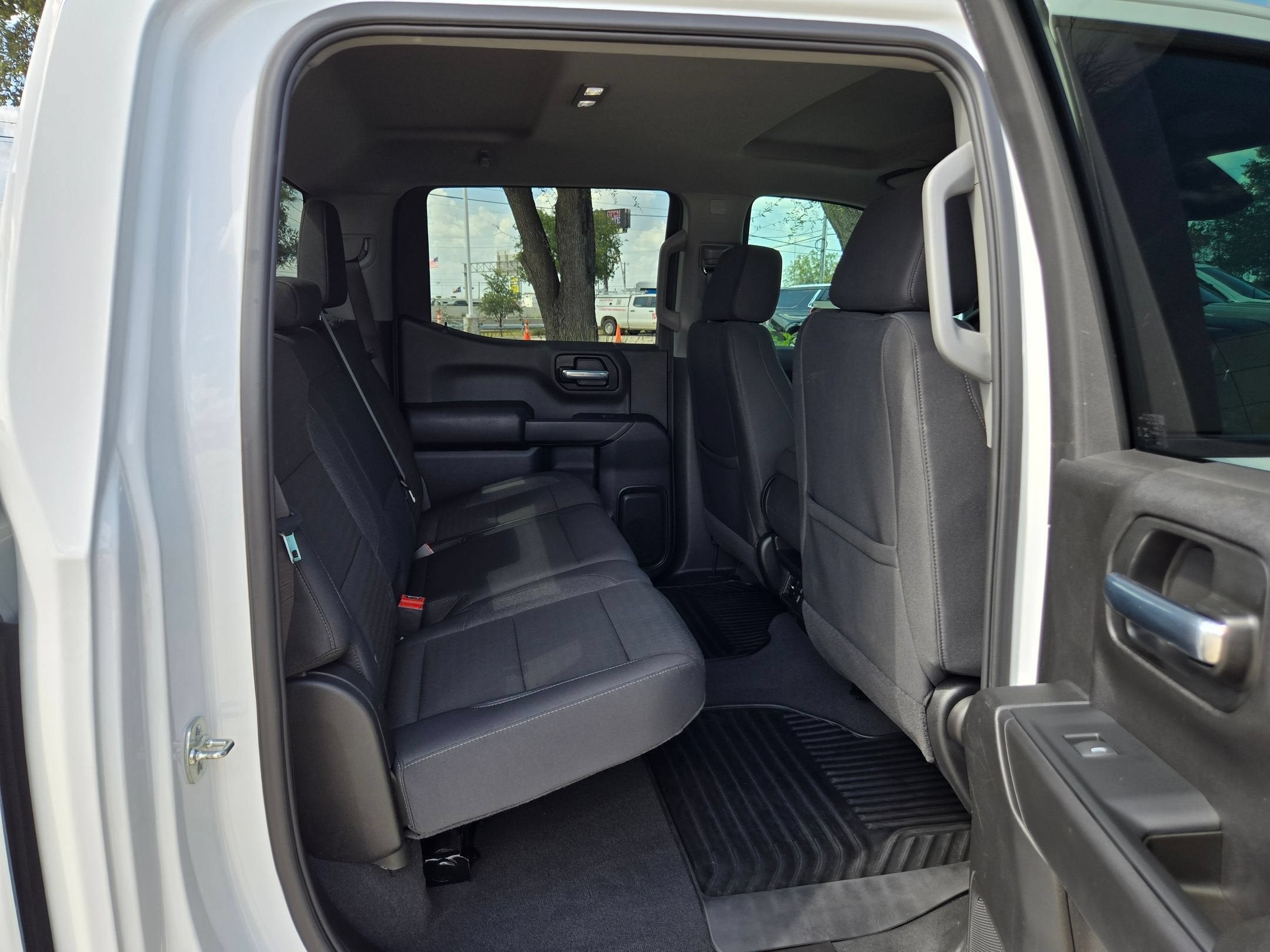 2025 Chevrolet SILV 1500 CUSTOM CUSTOM 4WD