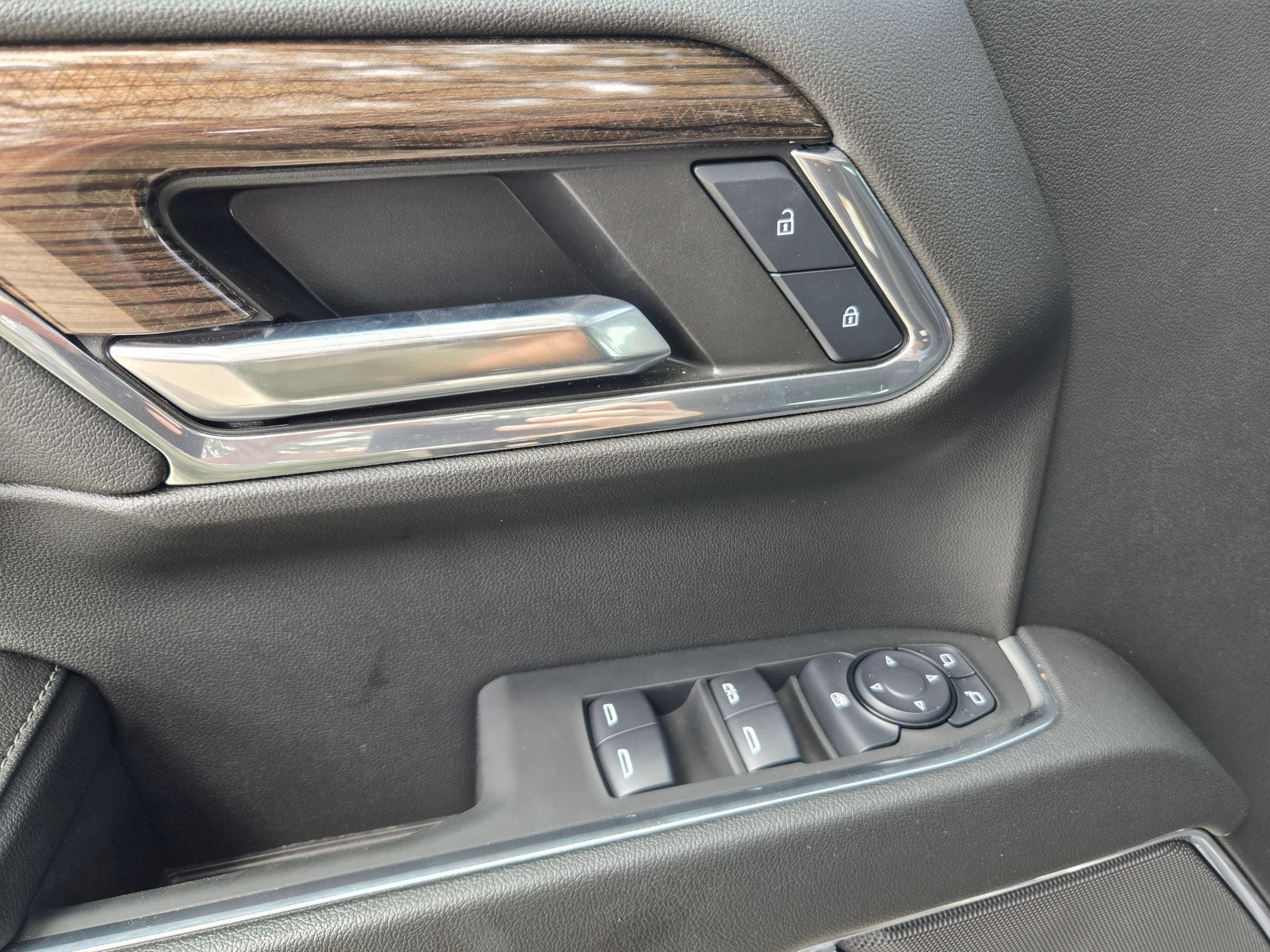 2024 Chevrolet SILVERADO 1500 4WD LT TRAIL BOSS