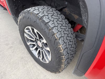 2021 GMC SIERRA 1500 AT4