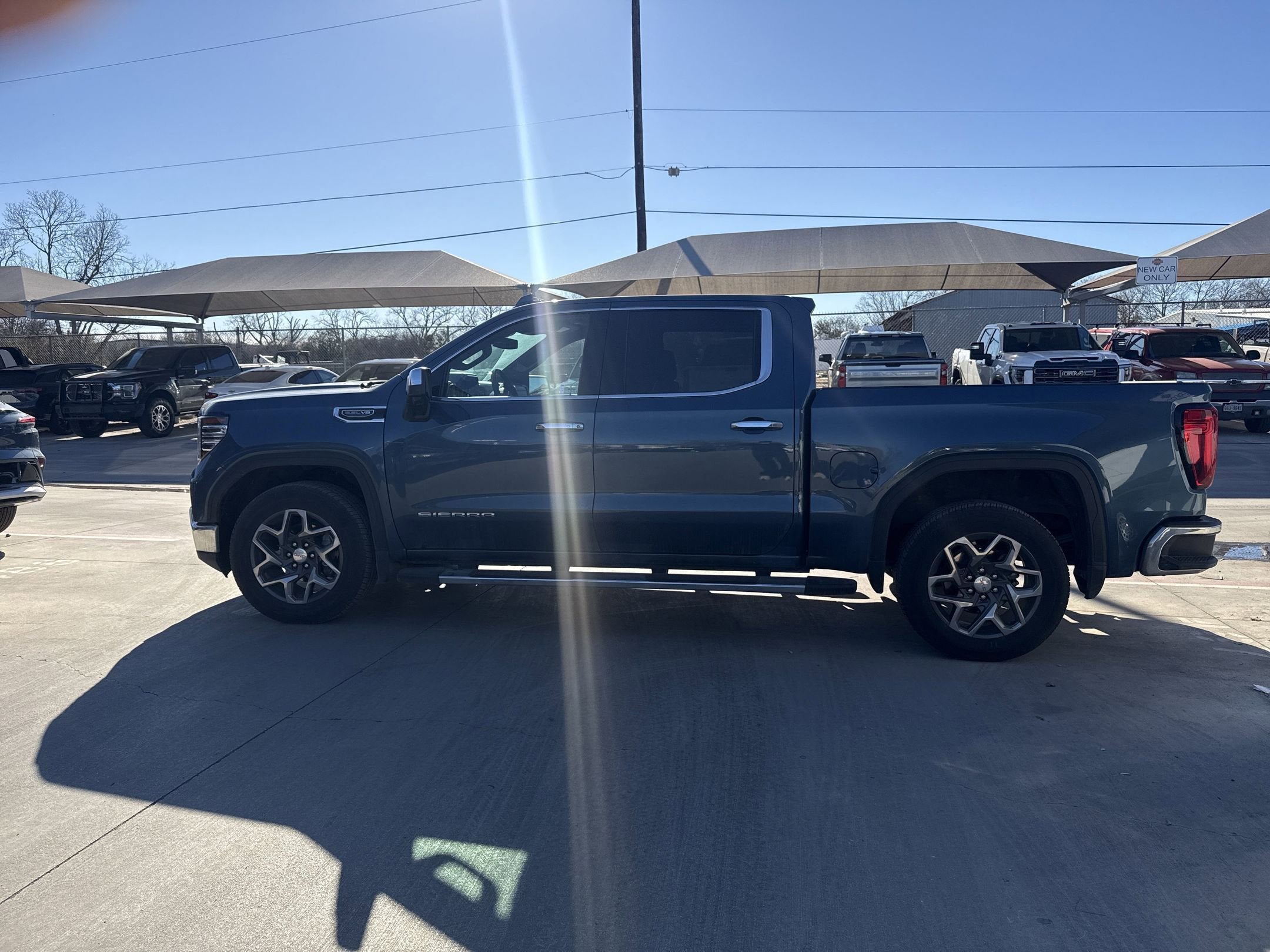 2024 GMC SIERRA 1500 SLT