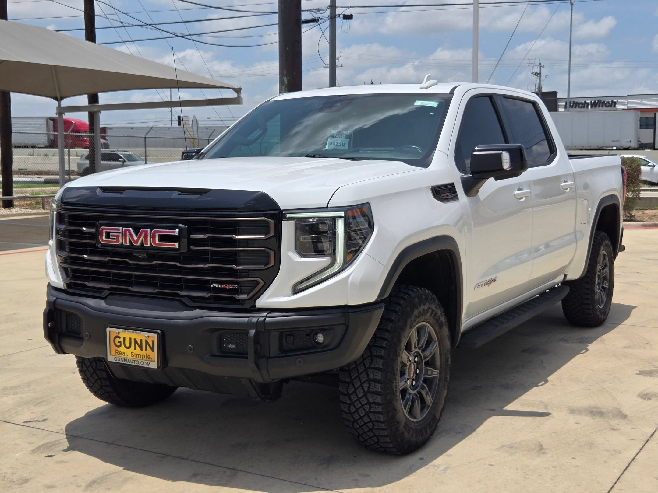 2024 GMC SIERRA 1500 AT4X