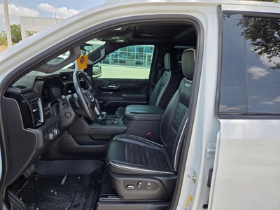 2024 GMC SIERRA 1500 AT4X
