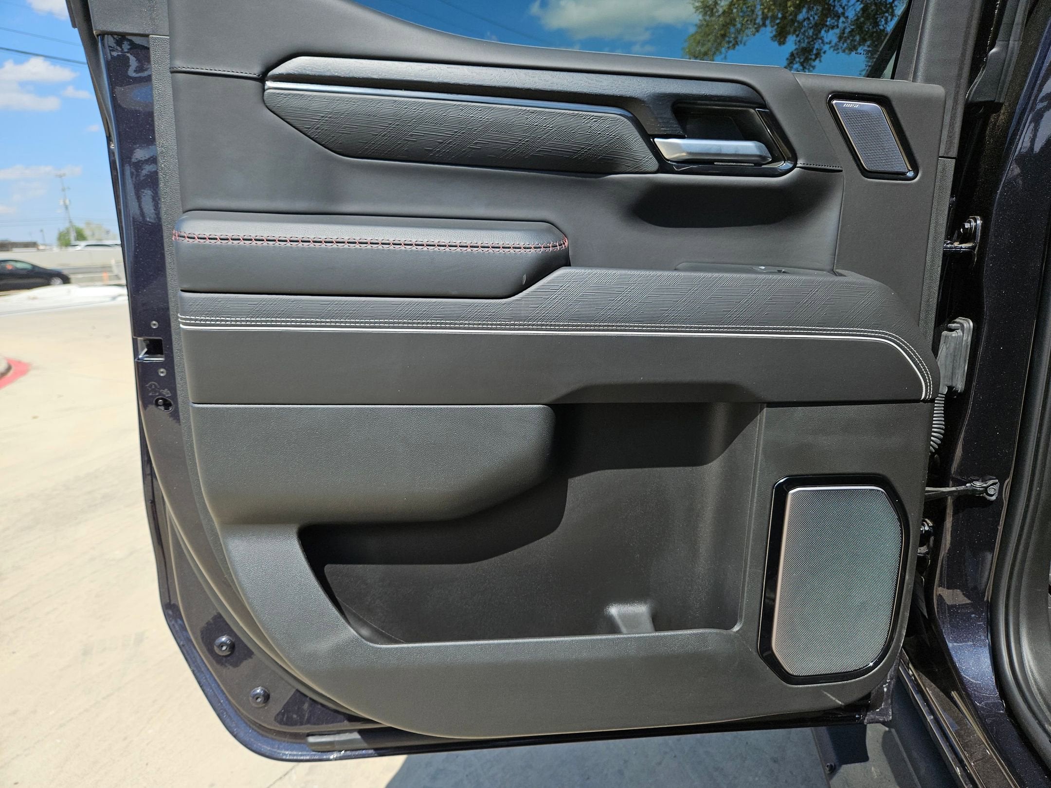 2022 GMC SIERRA 1500 AT4X