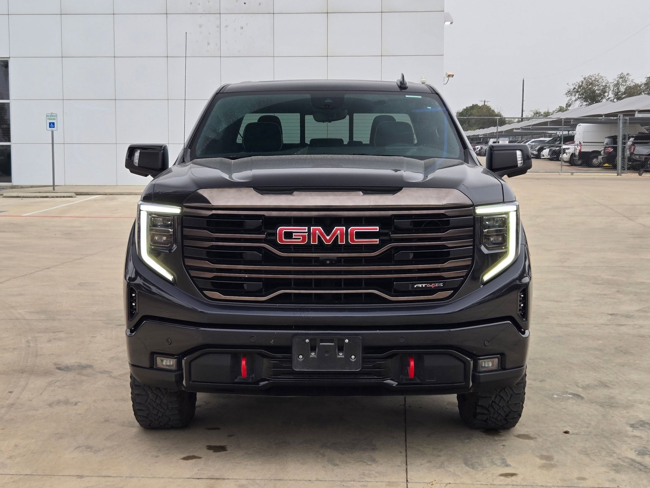 2023 GMC SIERRA 1500 AT4X