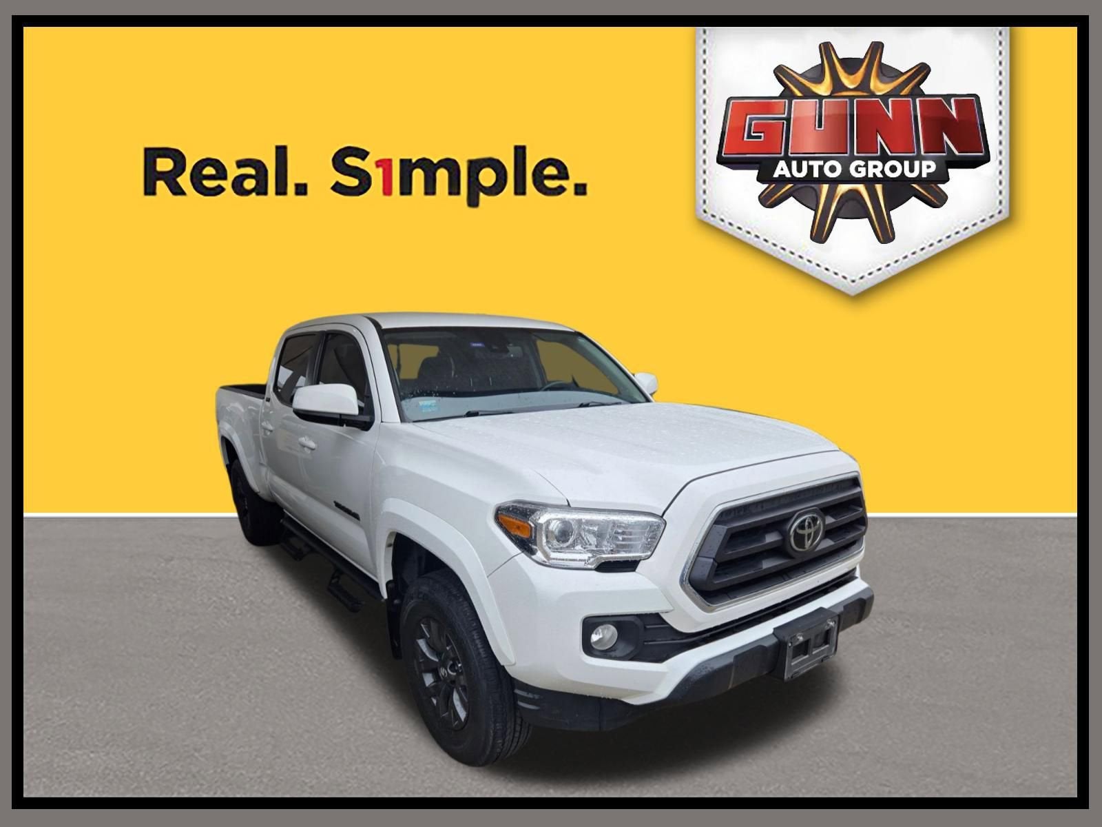 2022 Toyota TACOMA SR5