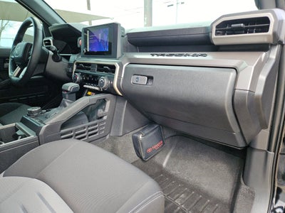 2024 Toyota TACOMA TRD