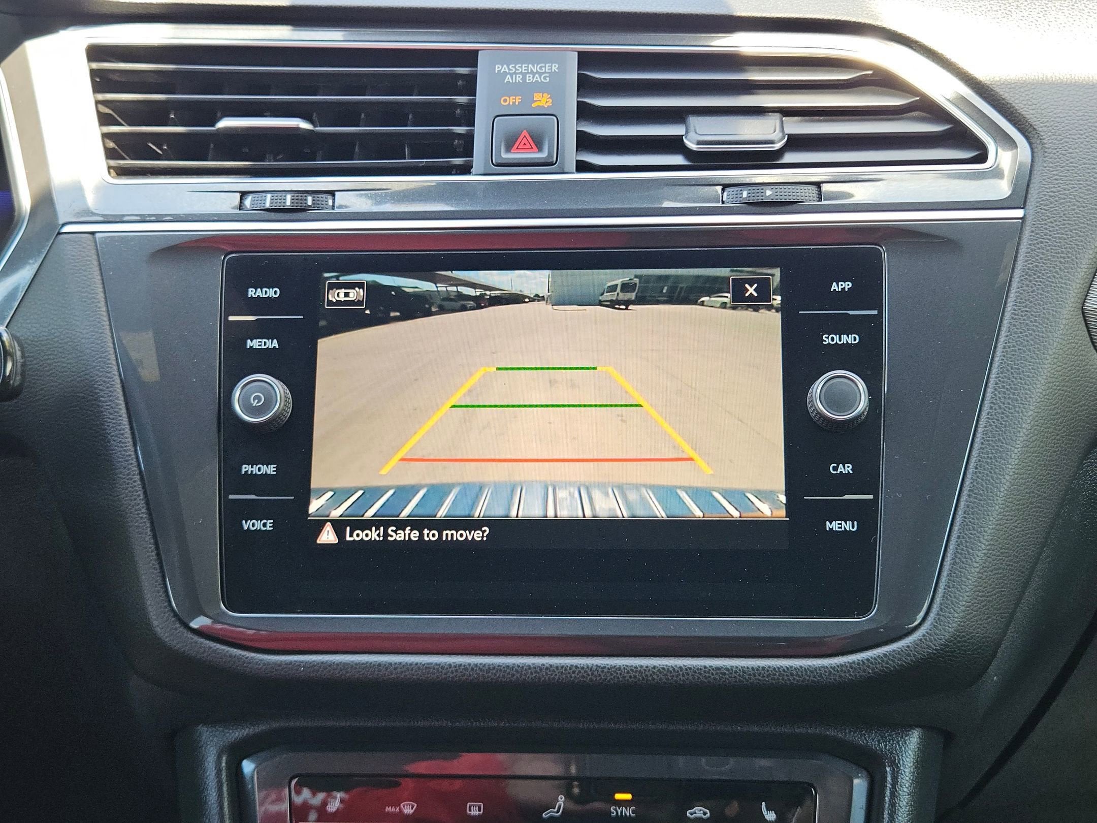 2022 Volkswagen TIGUAN SE R-LINE BLK