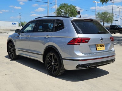 2022 Volkswagen TIGUAN SE R-LINE BLK