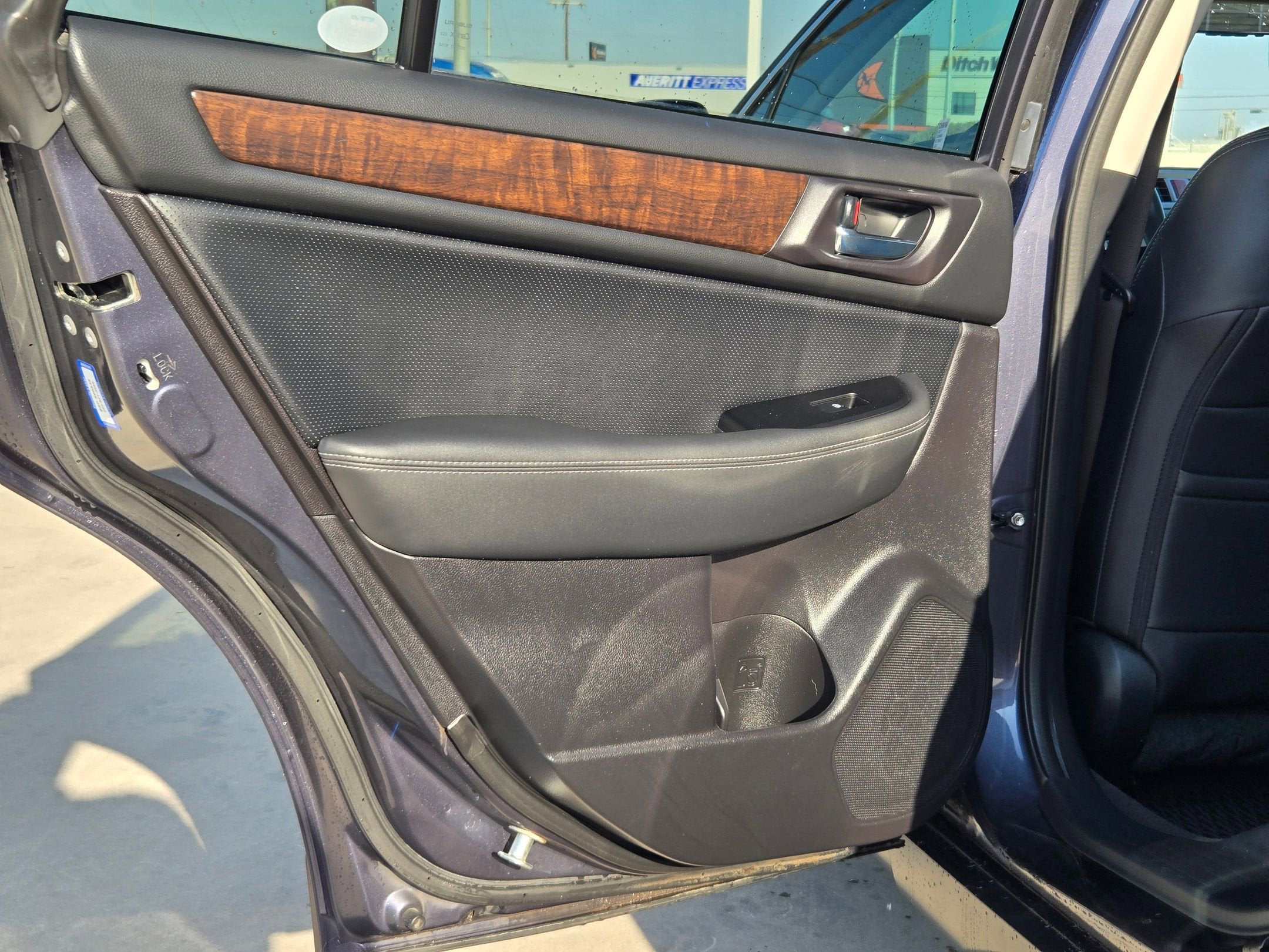 2017 Subaru OUTBACK LIMITED NAVIGATION