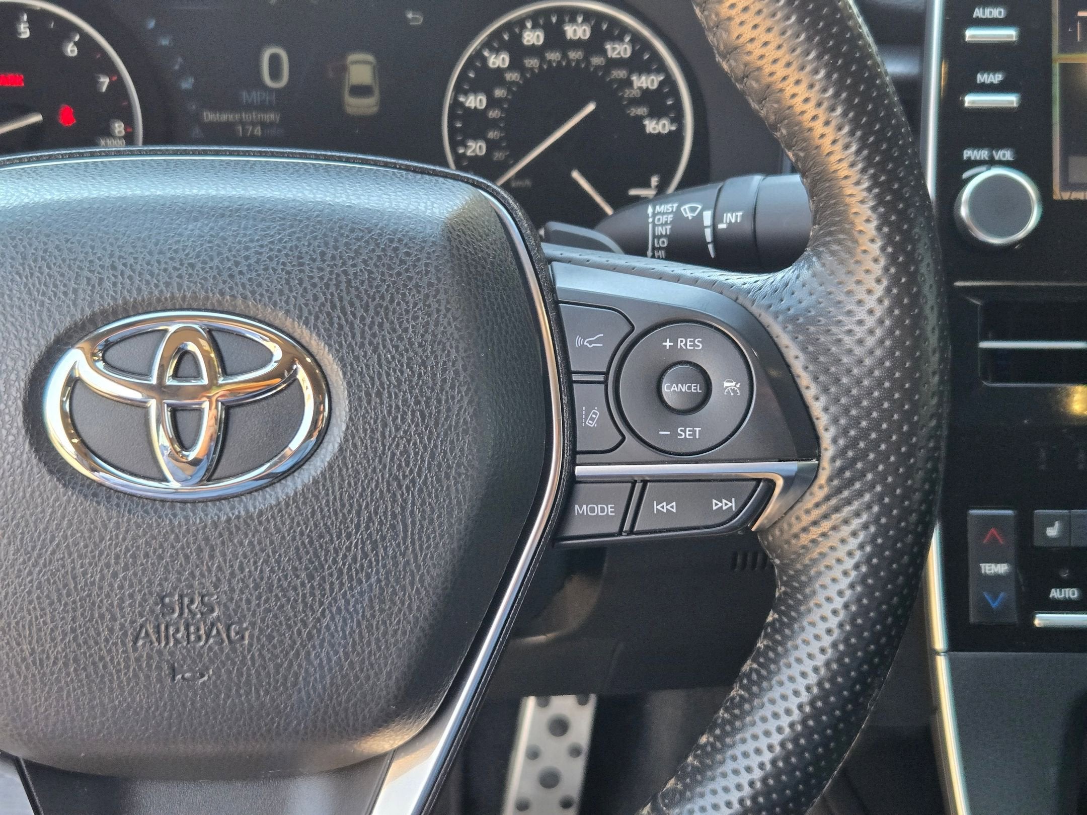 2022 Toyota AVALON TOURING