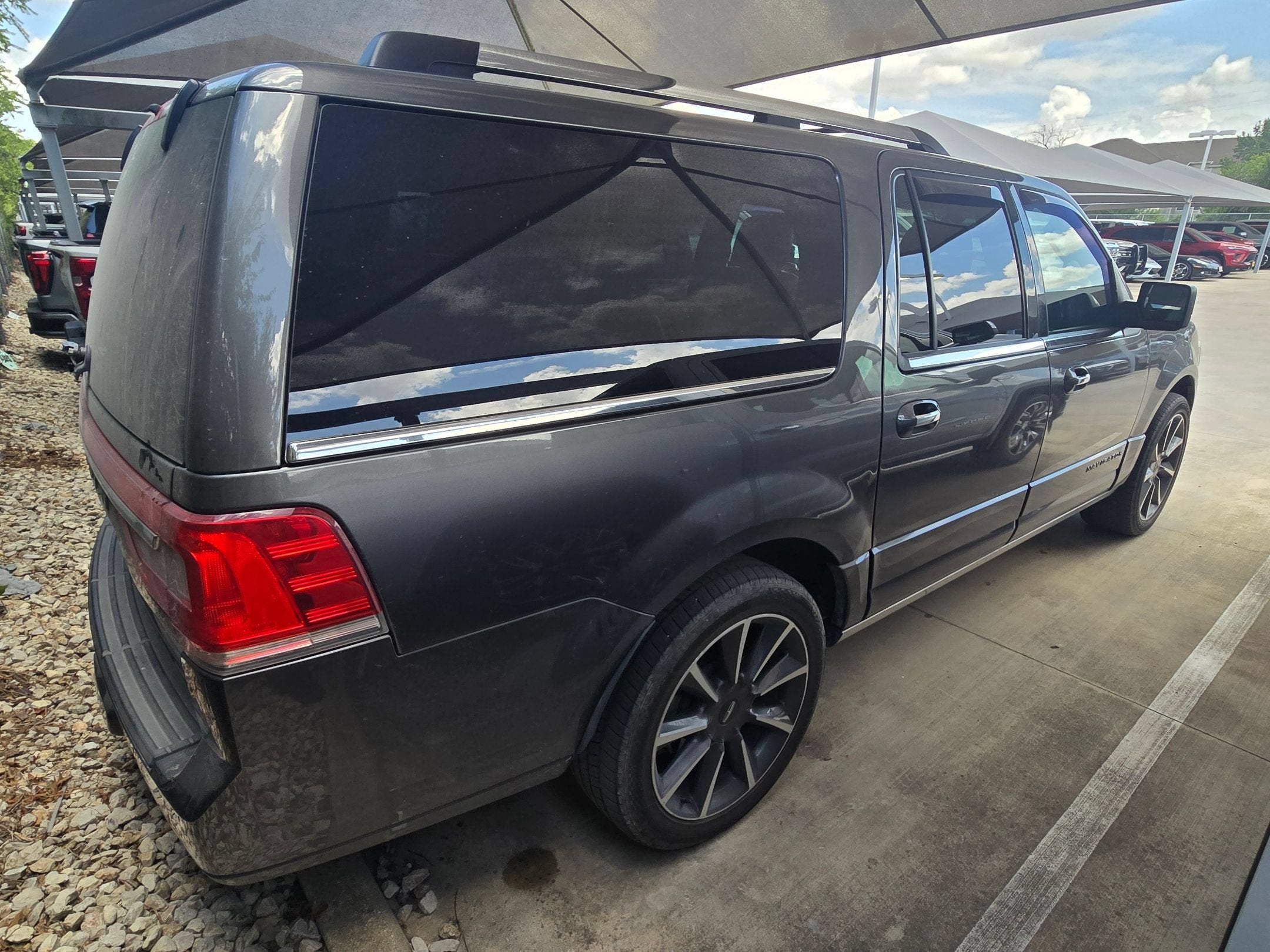 2016 Lincoln NAVIGATOR RESERVE