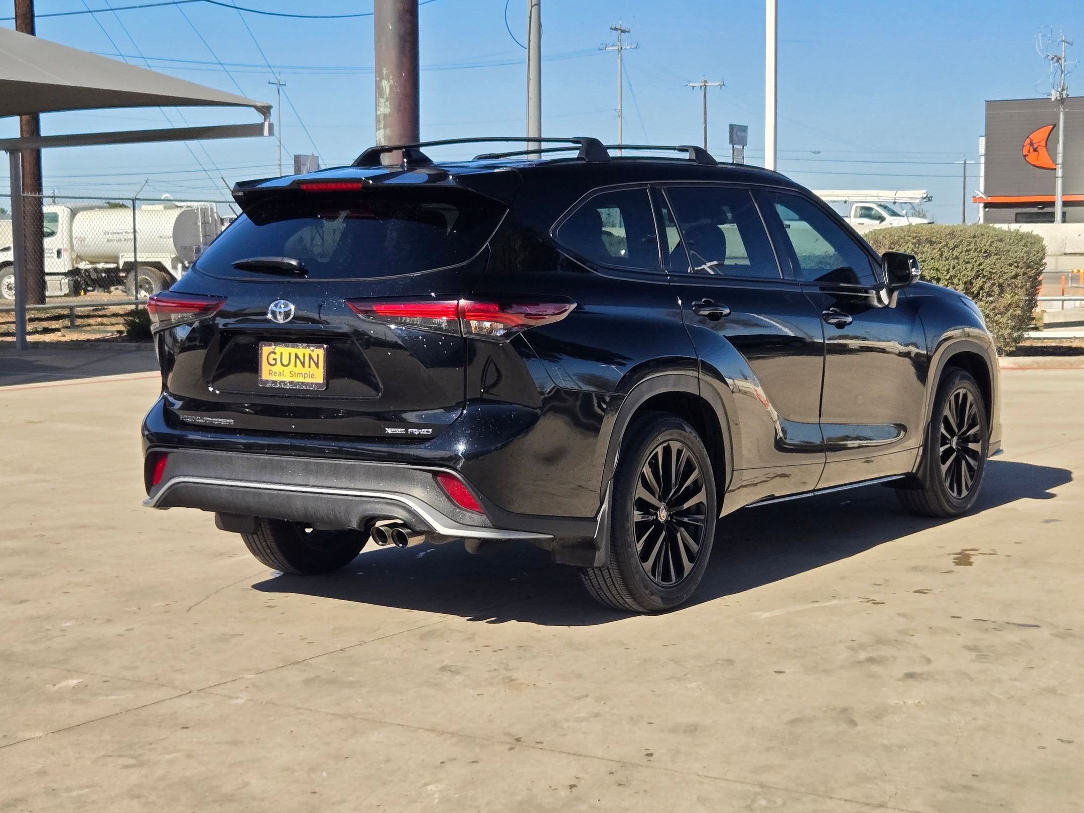 2024 Toyota HIGHLANDER XSE