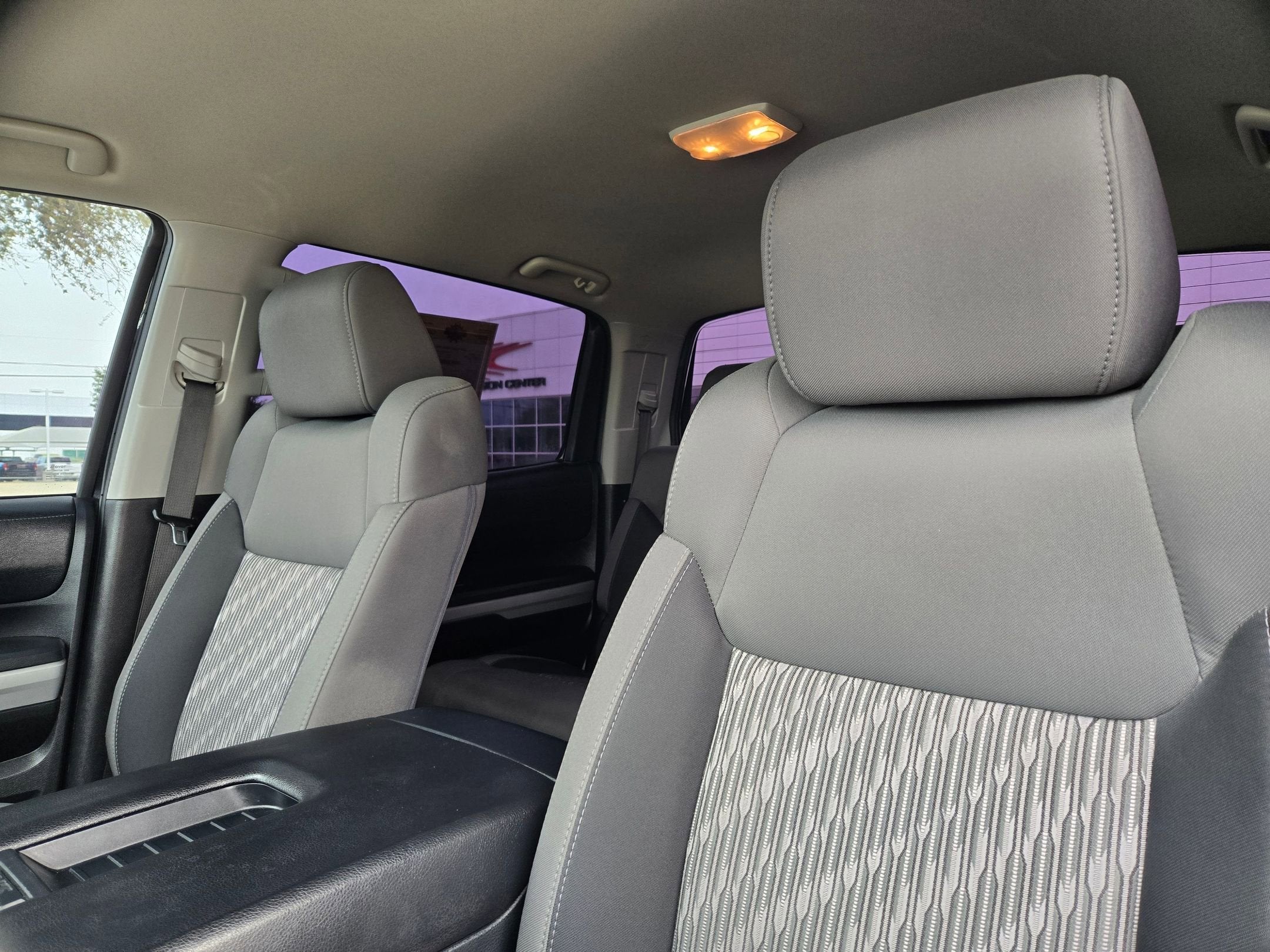 2019 Toyota TUNDRA SR5