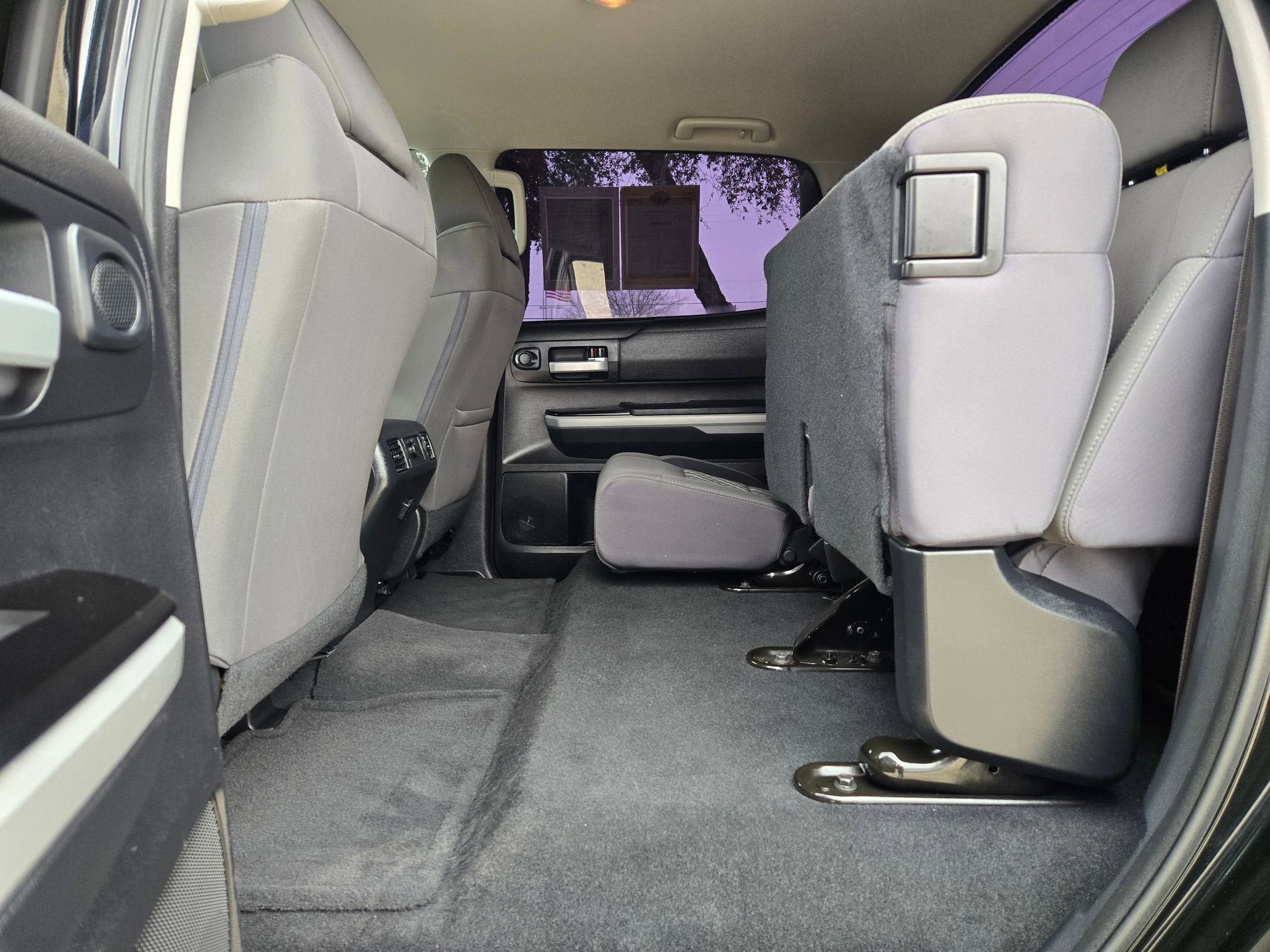 2019 Toyota TUNDRA SR5