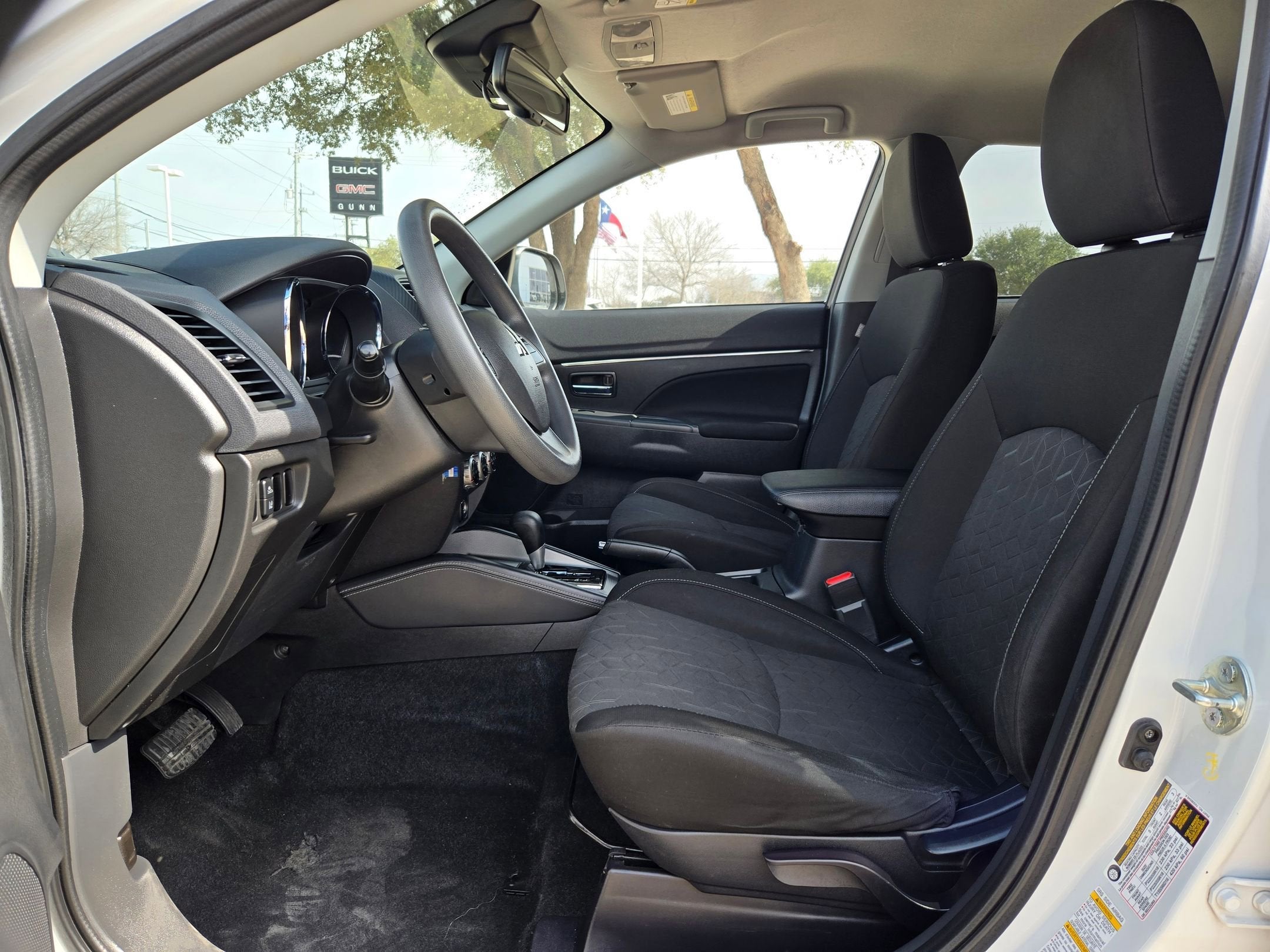 2021 Mitsubishi OUTLANDER SPORT ES