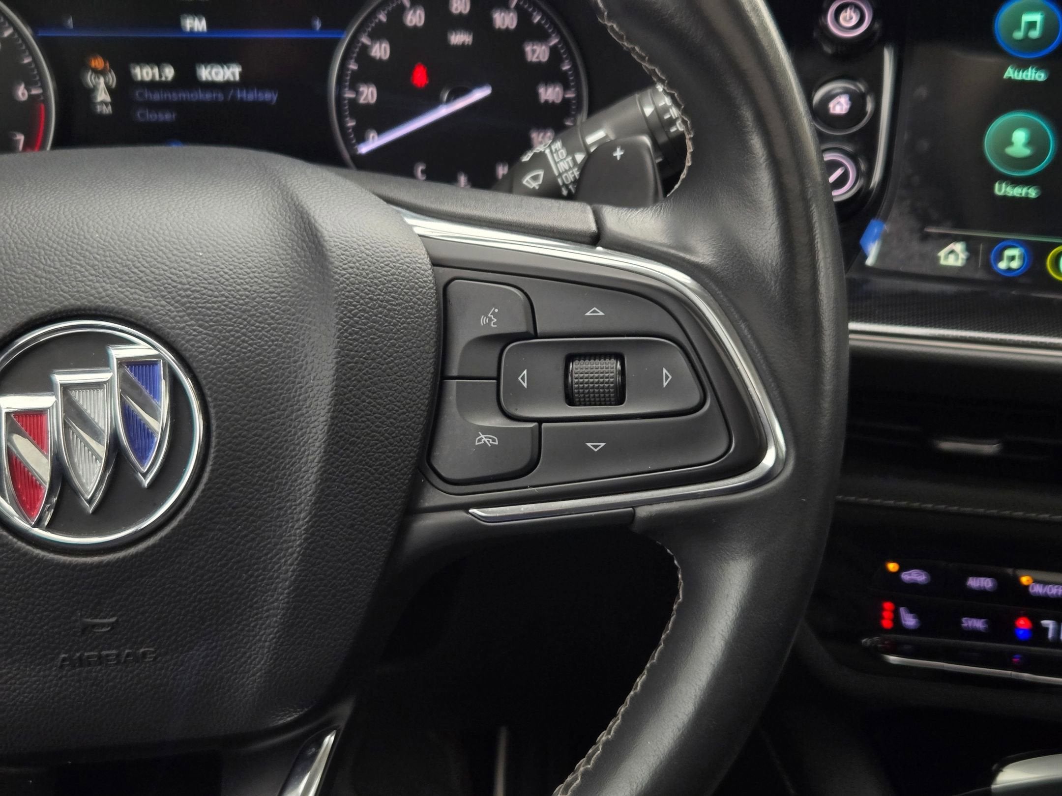 2022 Buick ENVISION ESSENC